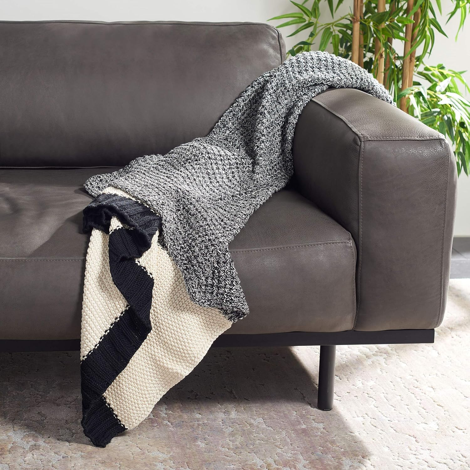 SAFAVIEH Pyrus Throw Blanket Beige / Grey