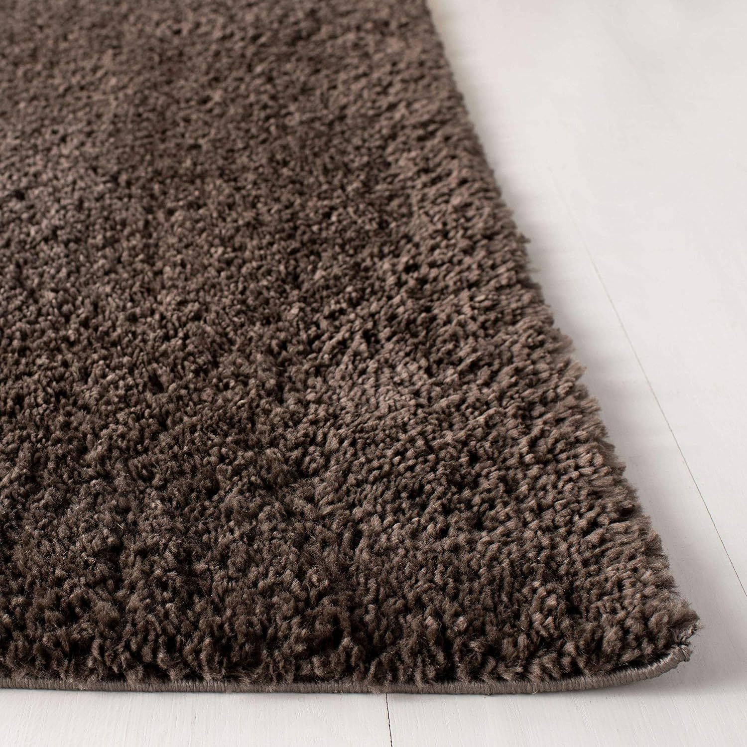 SAFAVIEH August Carlene Solid Plush Shag Area Rug, Brown, 2'3" x 4'