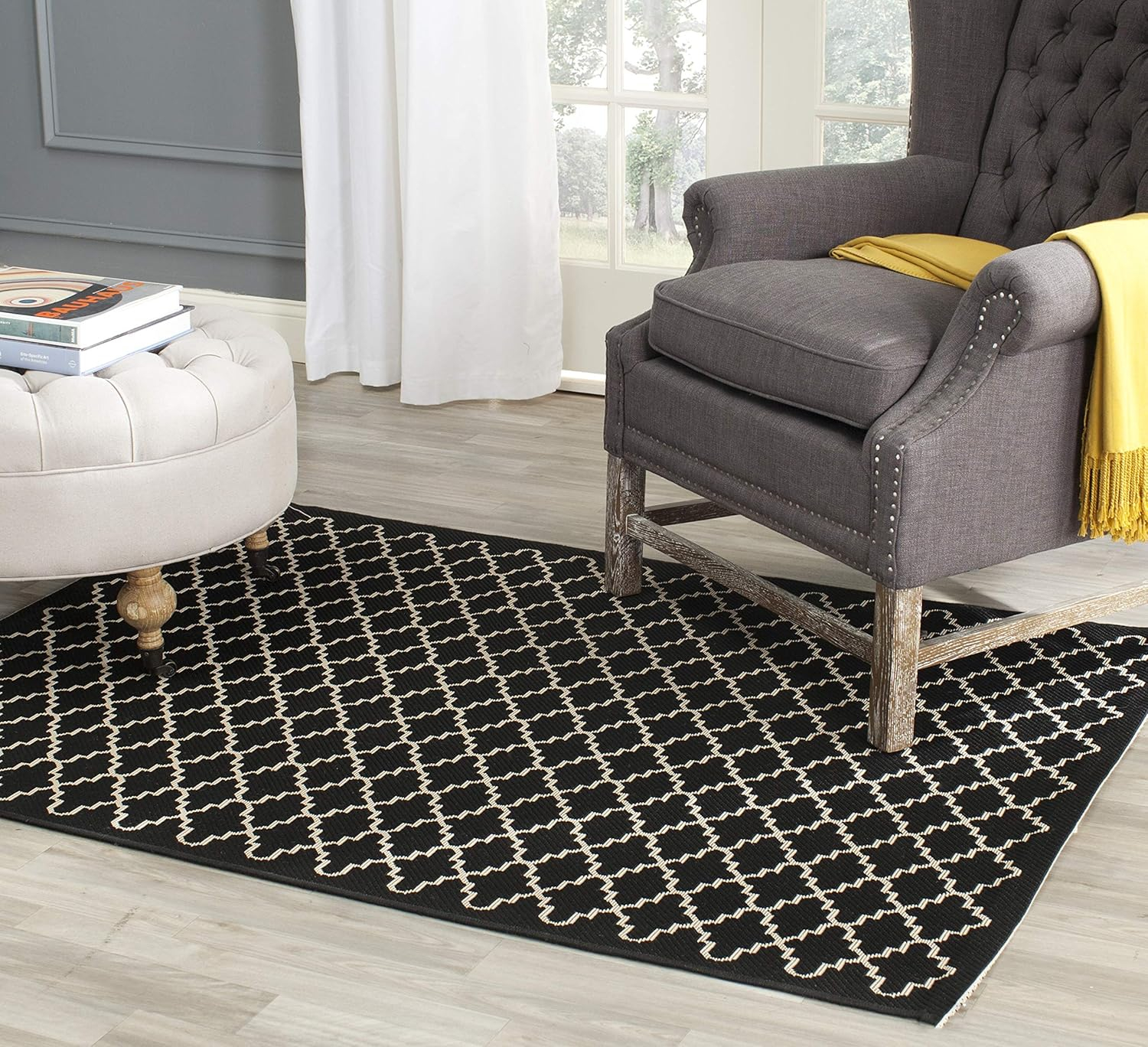 SAFAVIEH Courtyard Hilbert Trellis Indoor/Outdoor Area Rug, 2'7" x 5', Green/Beige