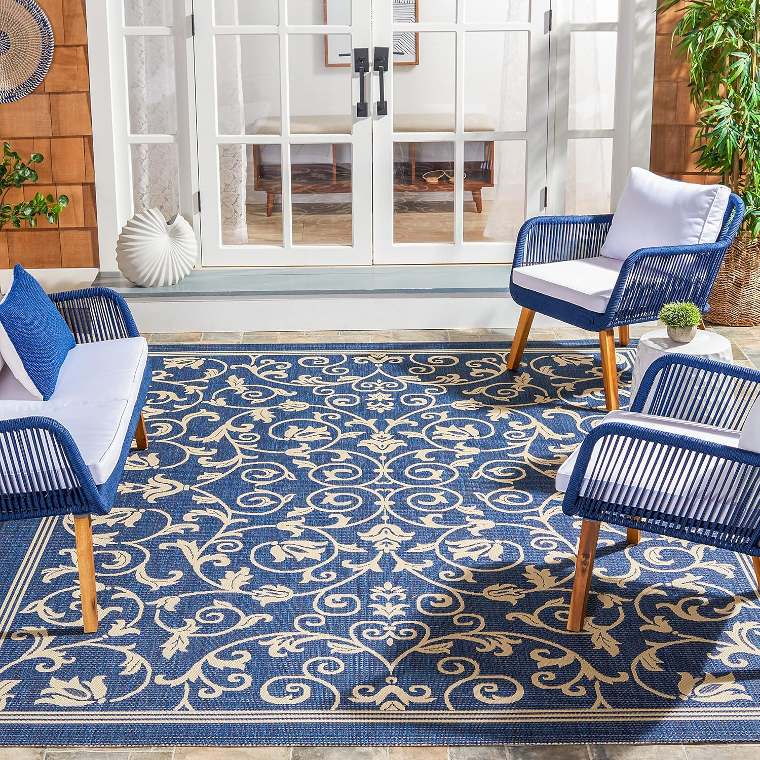 SAFAVIEH Courtyard Nanda Floral Indoor/Outdoor Area Rug, 9' x 12', Navy/Beige