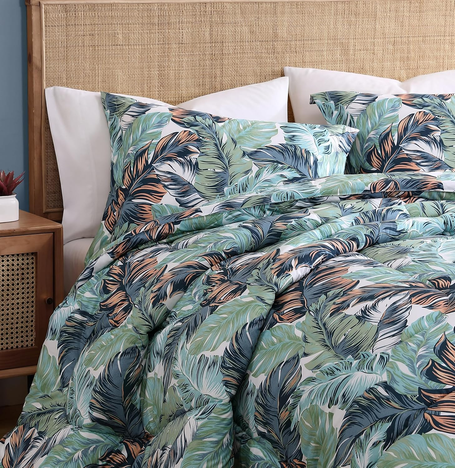 Caribbean Joe  3PC Comforter Set Full - Queen - Camo Palm