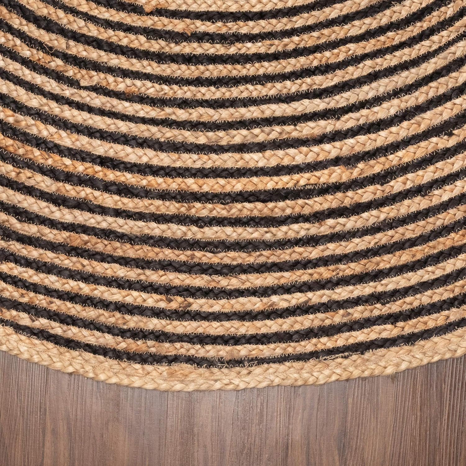 Superior Braided Jute Handwoven Indoor Outdoor Area Rug, 8' Round, Black