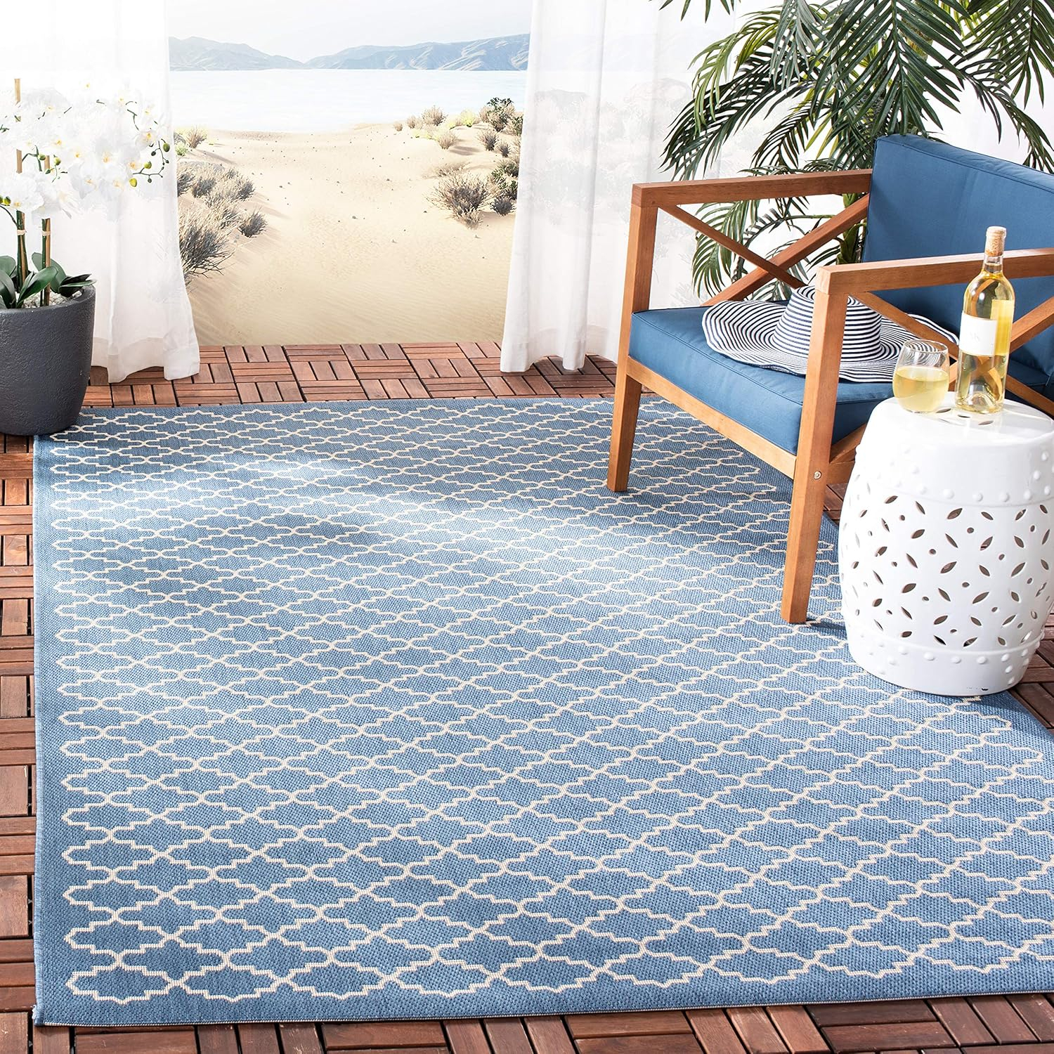 SAFAVIEH Courtyard Hilbert Trellis Indoor/Outdoor Area Rug, 2'7" x 5', Blue/Beige