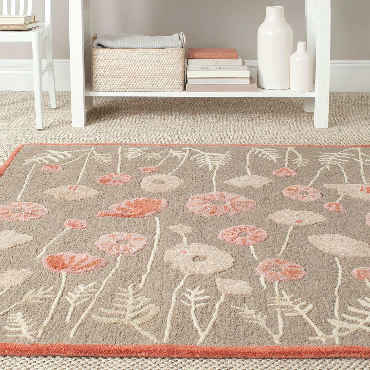 SAFAVIEH Martha Stewart Poppy Glossary Floral Area Rug, Cayenne Red, 2'6" x 4'3"
