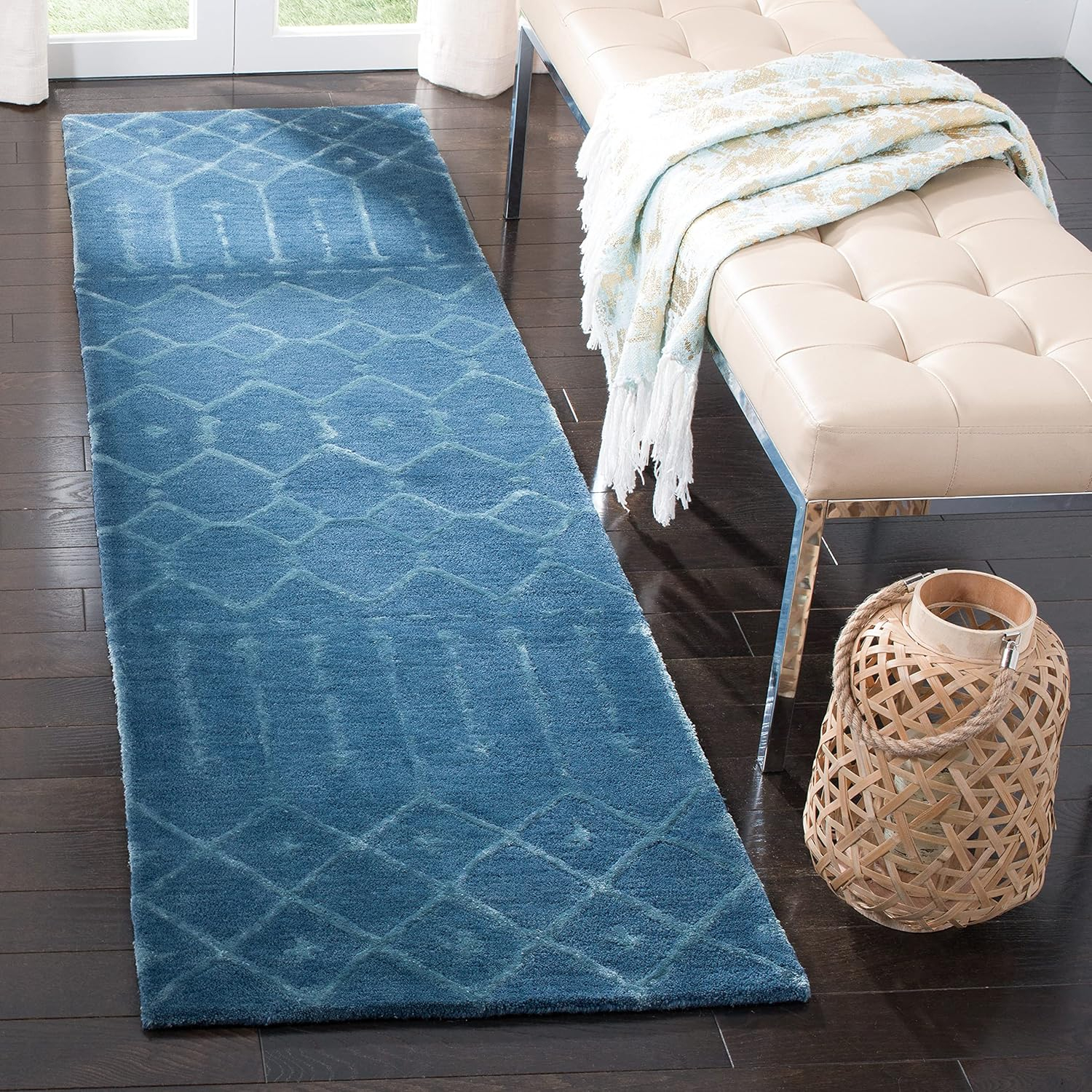 SAFAVIEH Himalaya Darin Geometric Wool Runner Rug, Navy/Silver, 2'3" x 16'