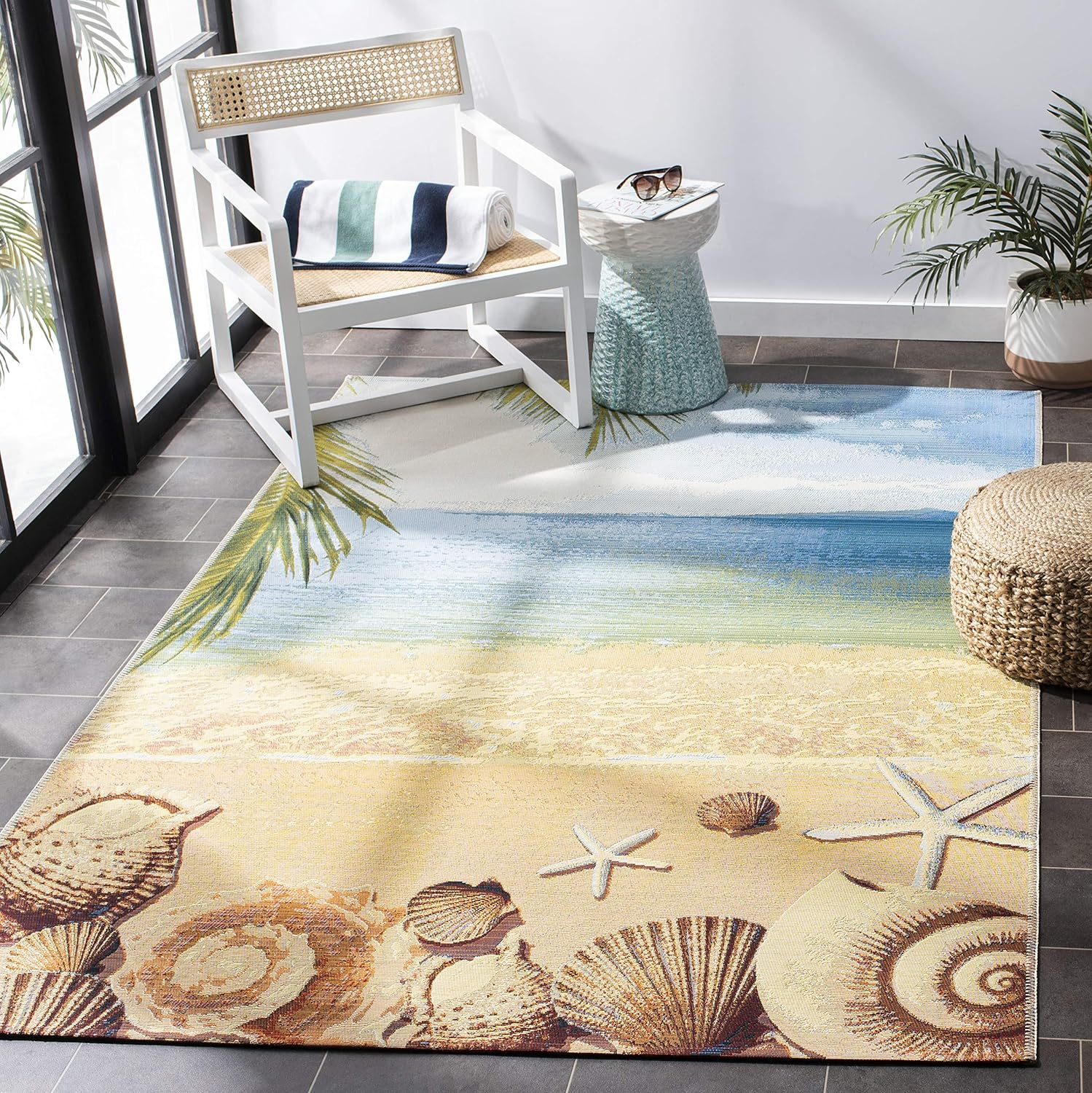 SAFAVIEH Barbados Sea Shells Outdoor Area Rug, 4' x 6', Gold/Blue