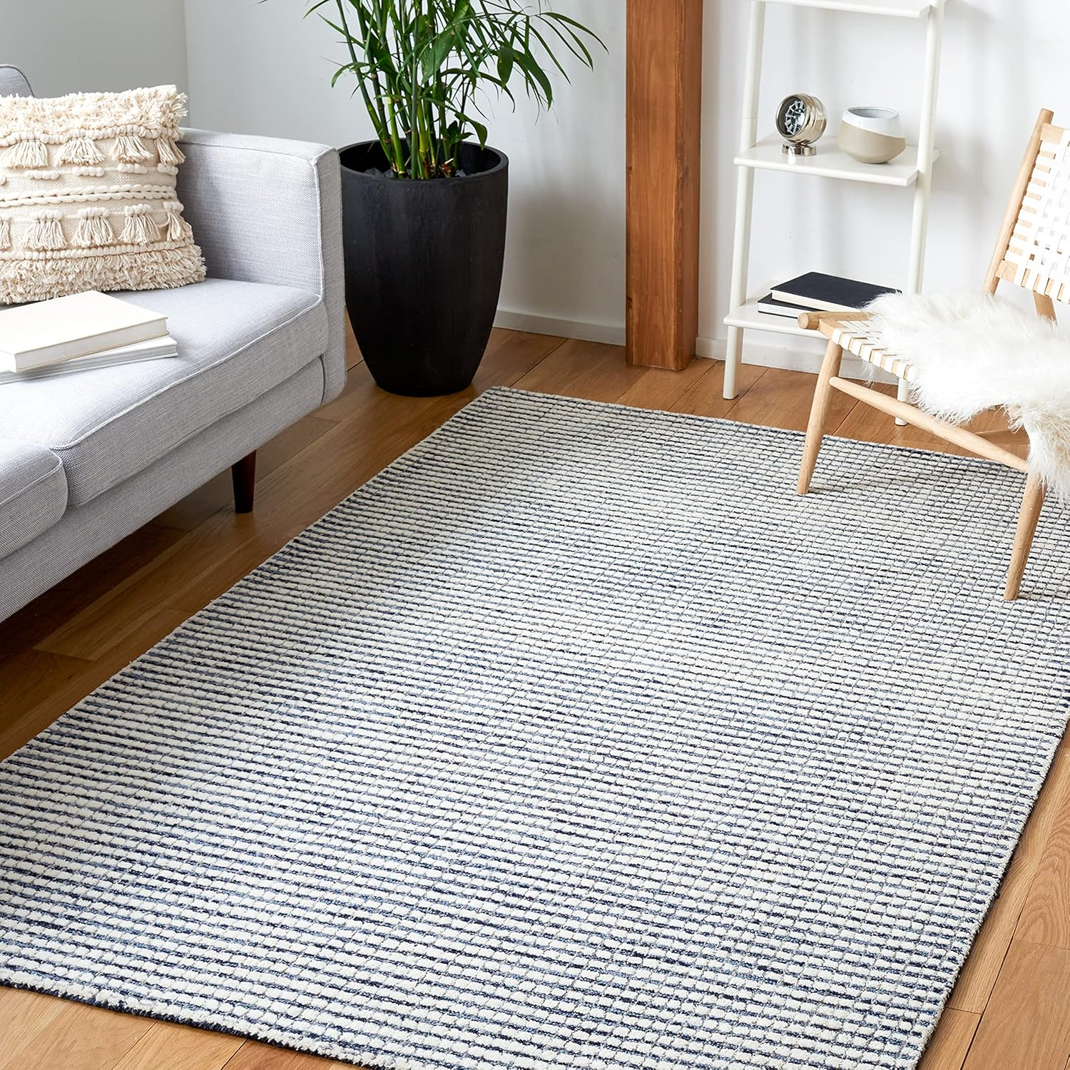 SAFAVIEH Abstract Stephanie Plaid Wool Area Rug, Blue/Ivory, 6' x 6' Square