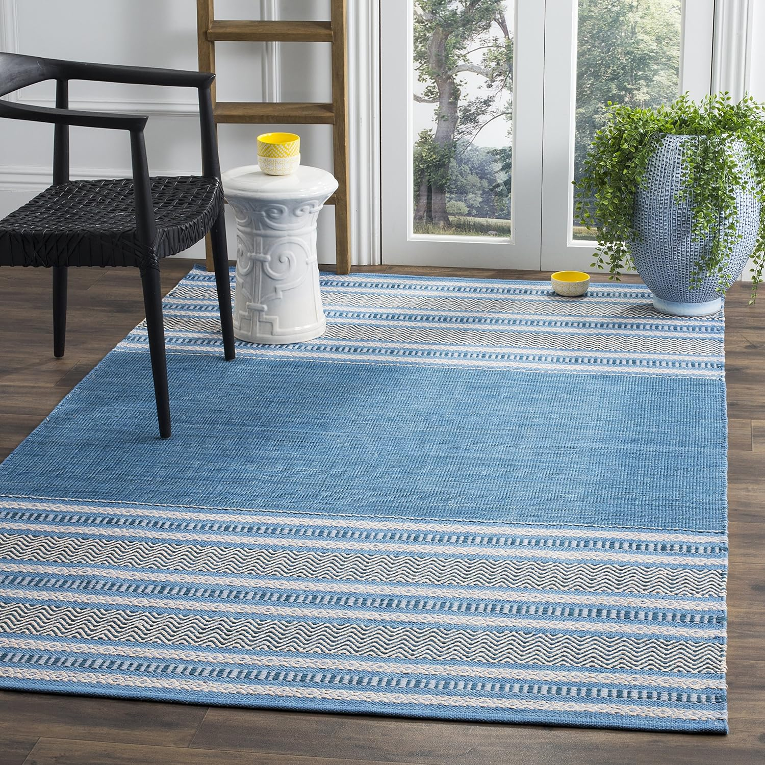 SAFAVIEH Montauk Jobeth Striped Soft Braided Cotton Area Rug, Blue/Grey, 4' x 6'