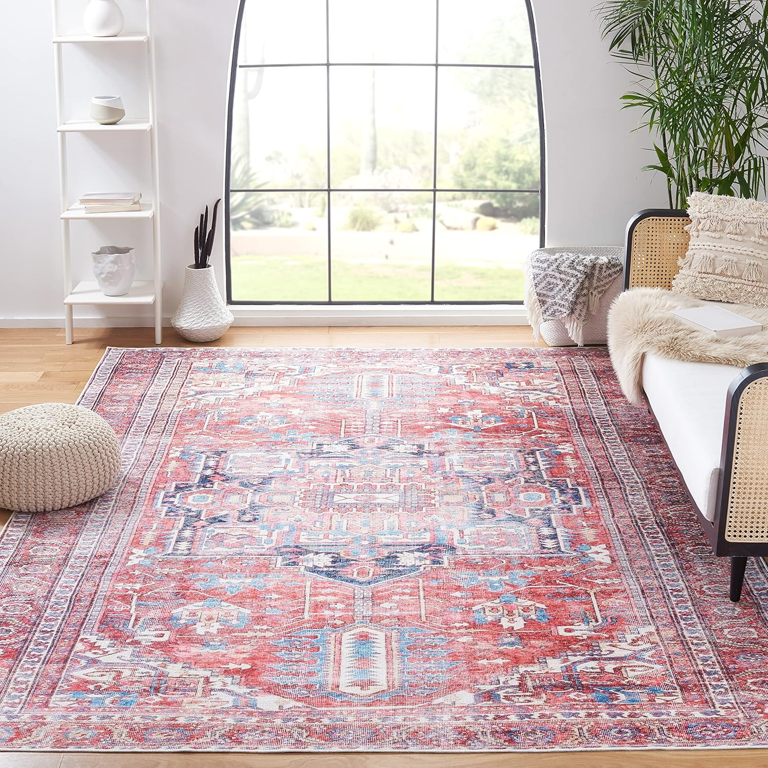 SAFAVIEH Serapi Doncho Traditional Machine Washable Area Rug, Red/Navy, 10' x 14'