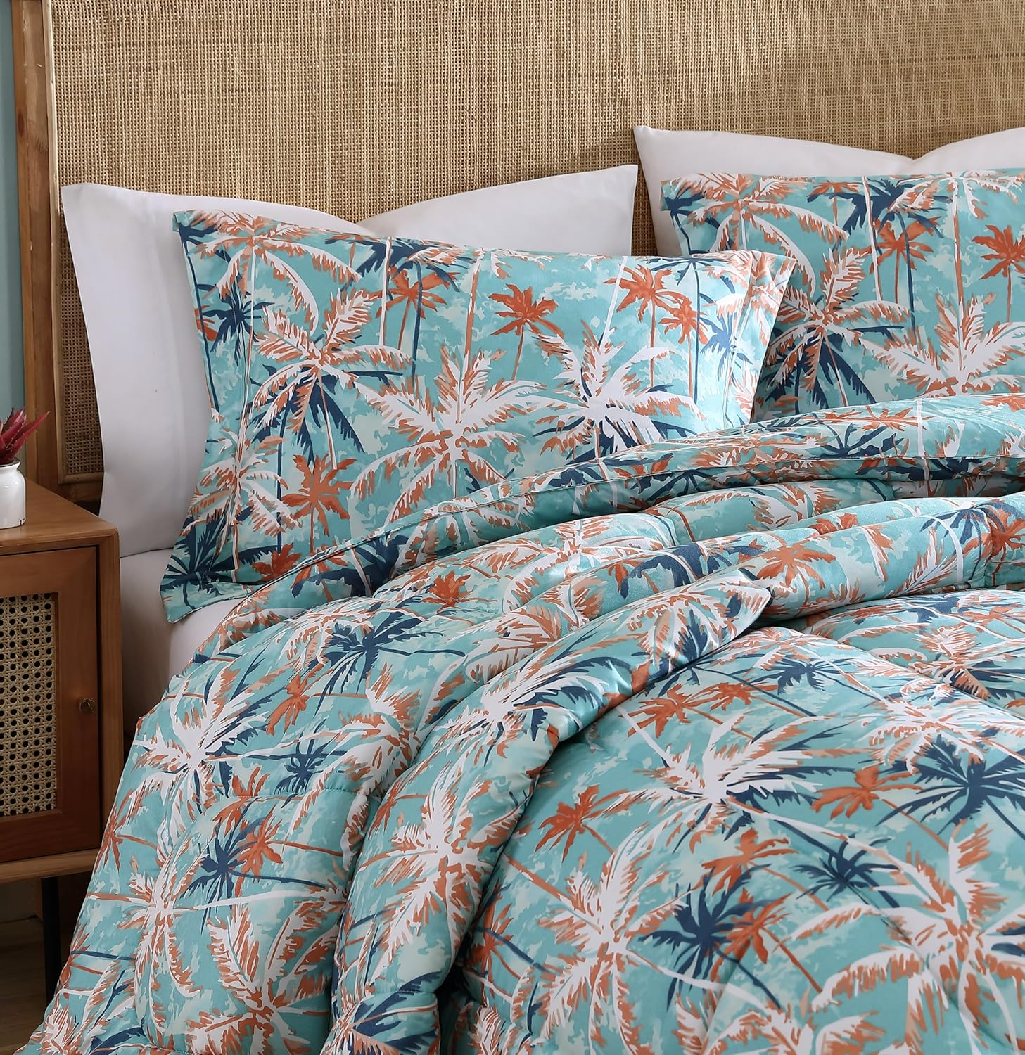 Caribbean Joe  3PC Comforter Set Full - Queen - Pink Palms