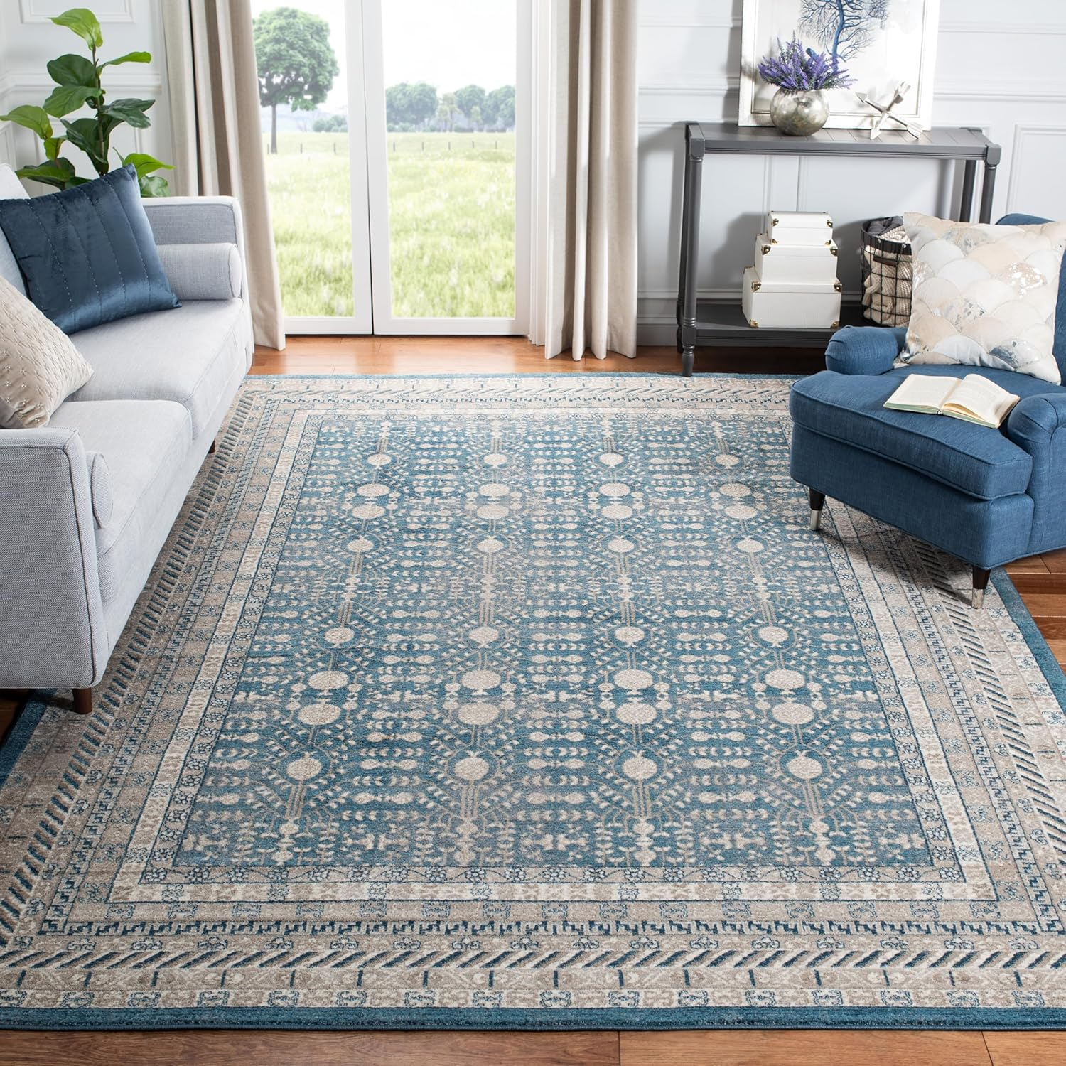 SAFAVIEH Sofia Cionadogh Border Area Rug, Blue/Beige, 9' x 12'