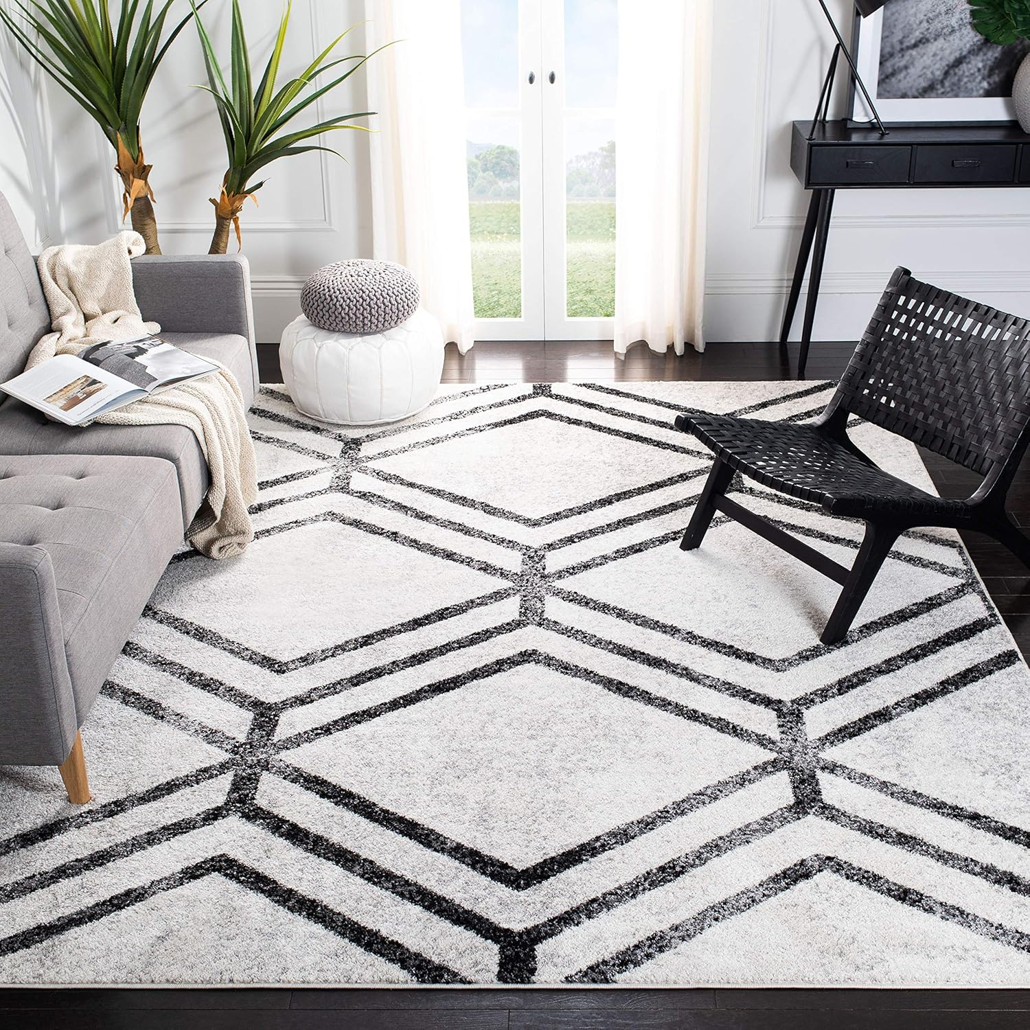 SAFAVIEH Adirondack Bailey Geometric Area Rug, Ivory/Charcoal, 10' x 10' Square