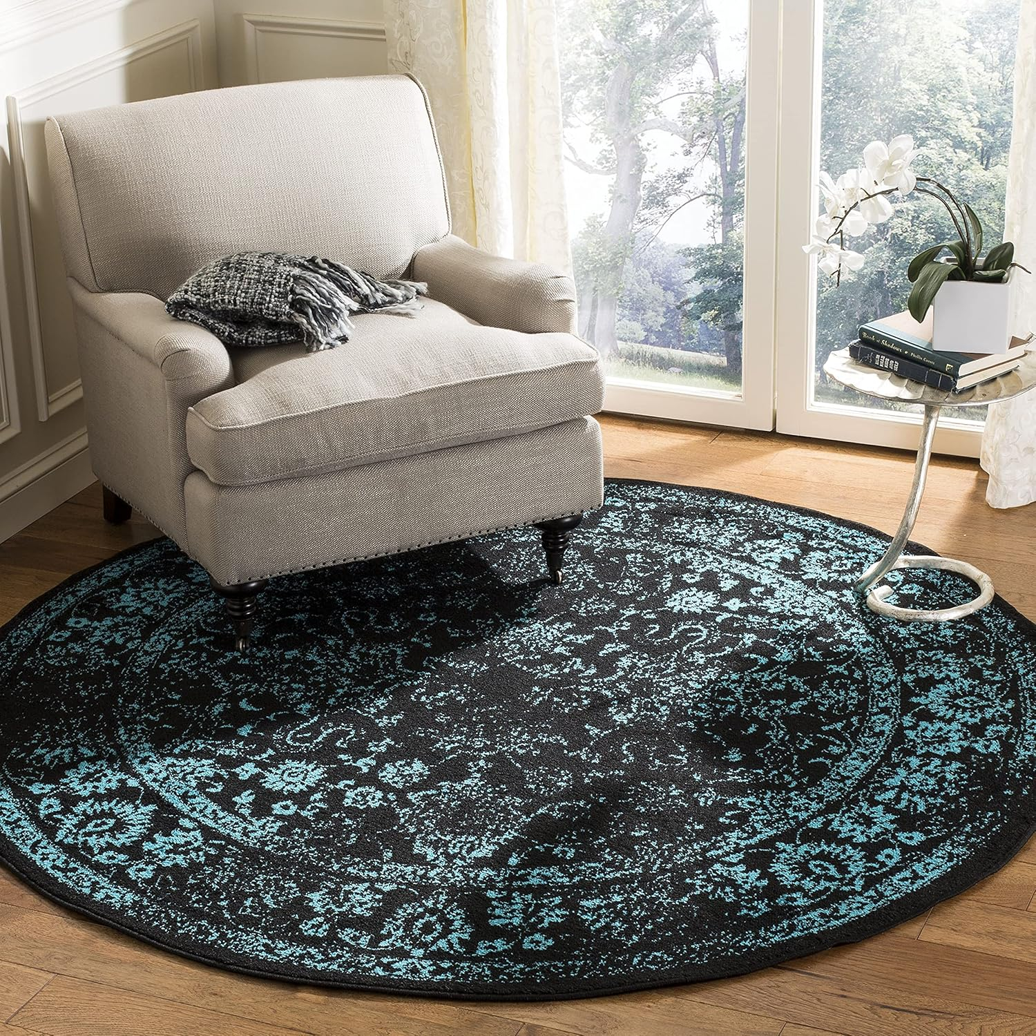 SAFAVIEH Adirondack Wyatt Distressed Area Rug, Ivory/Dark Green, 6' x 6' Round