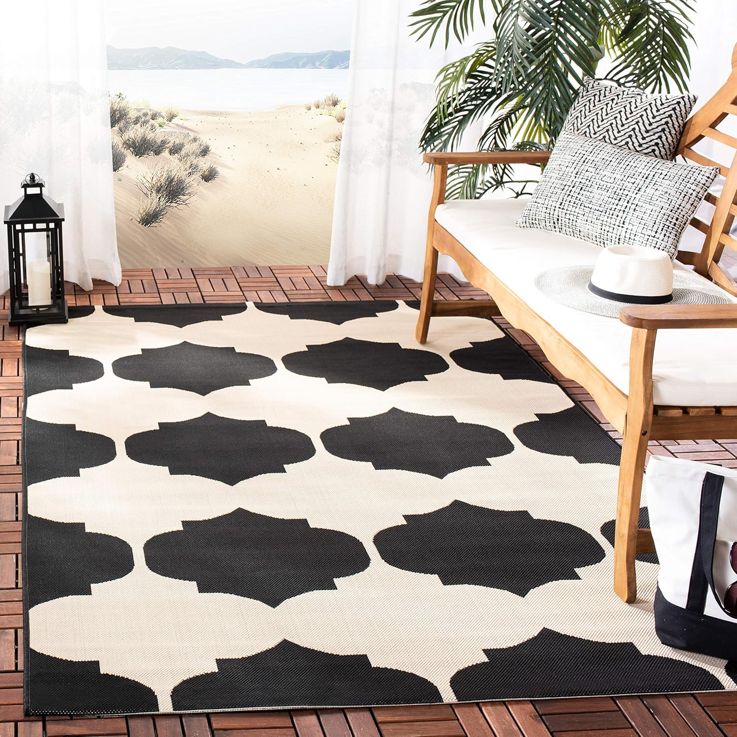 SAFAVIEH Courtyard Elwyn Geometric Indoor/Outdoor Area Rug, Beige/Black, 4' x 5'7"
