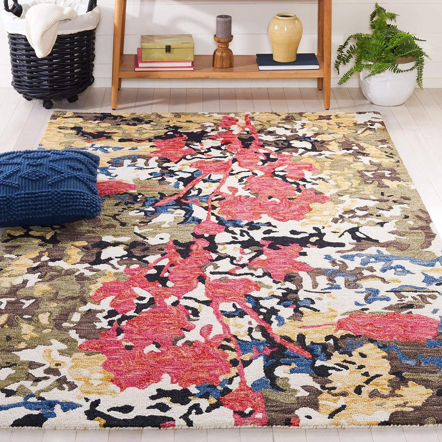 SAFAVIEH Blossom Yazmin Abstract Area Rug, Green/Ivory, 5' x 8'