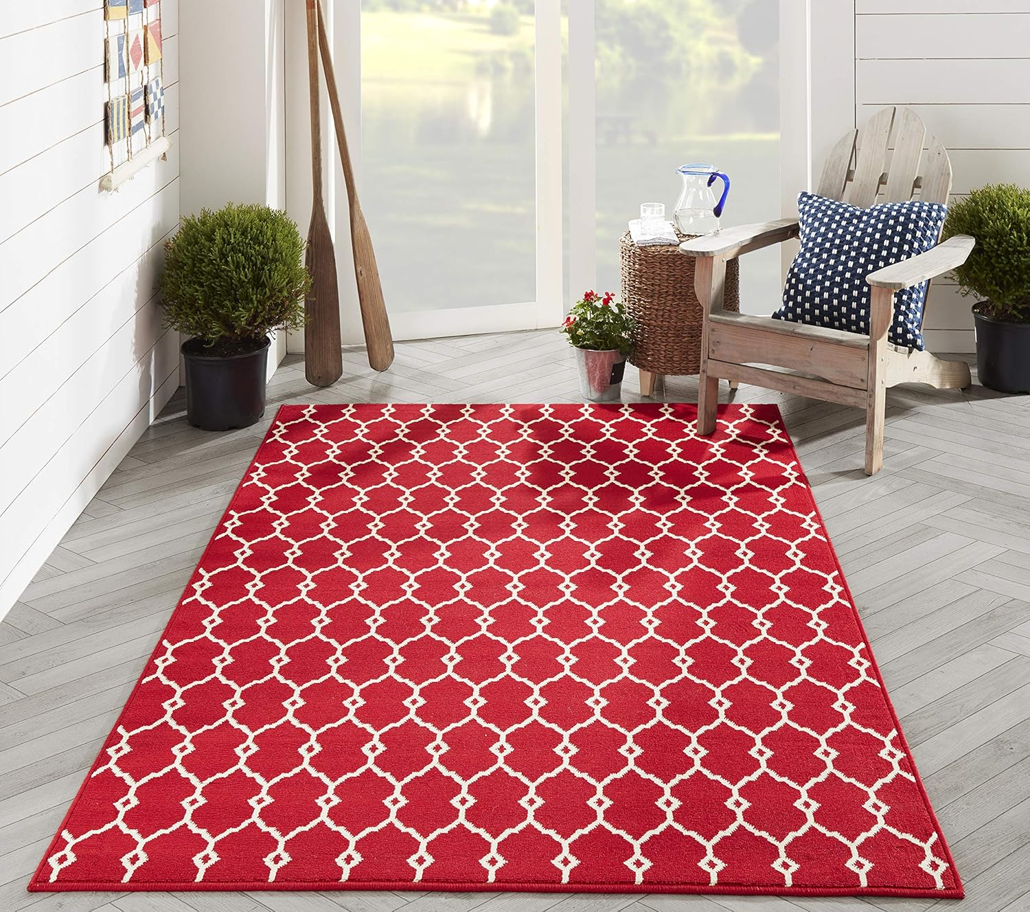 Momeni Rugs , Baja Collection Contemporary Indoor & Outdoor Area Rug, Easy to Clean, UV protected & Fade Resistant, 5'3" x 7'6", Red