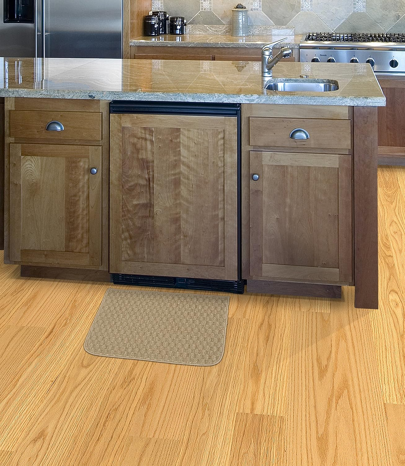 Garland Rug Town Square Tan Kitchen Rug Set, 2 Piece Sliced Set (18"x28" Sliced, and 18"x28")