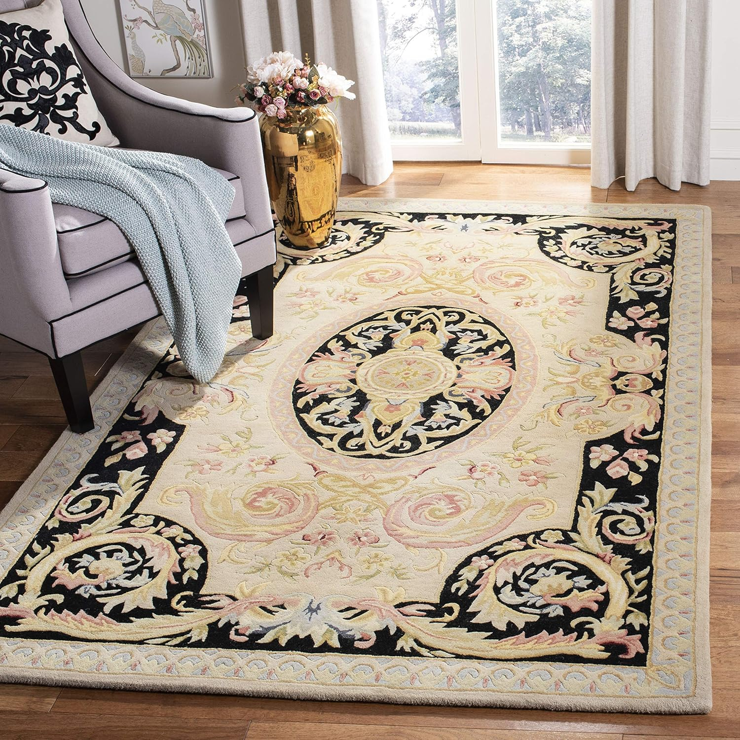 Ivory and Gold Hand-Tufted Wool 10' x 14' Traditional Area Rug