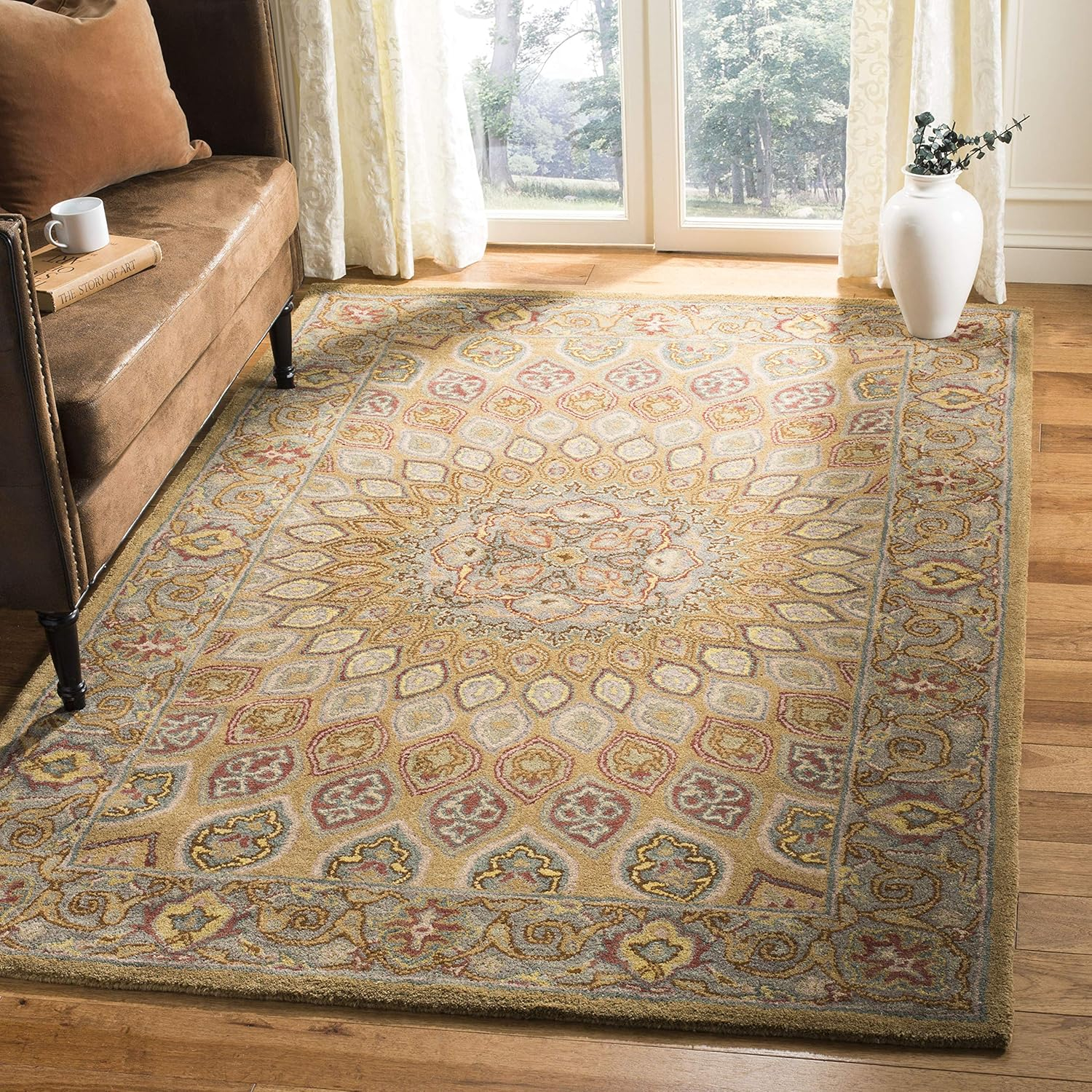 SAFAVIEH Heritage Shevon Traditional Wool Area Rug, Light Brown/Grey, 9'6" x 13'6"