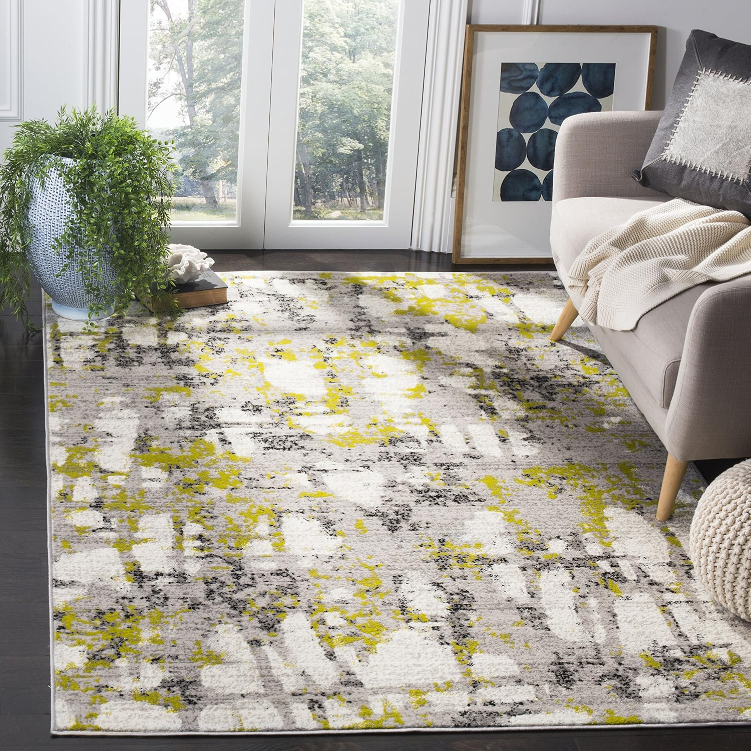 SAFAVIEH Skyler Langston Distressed Area Rug, Grey/Pink, 6' x 9'