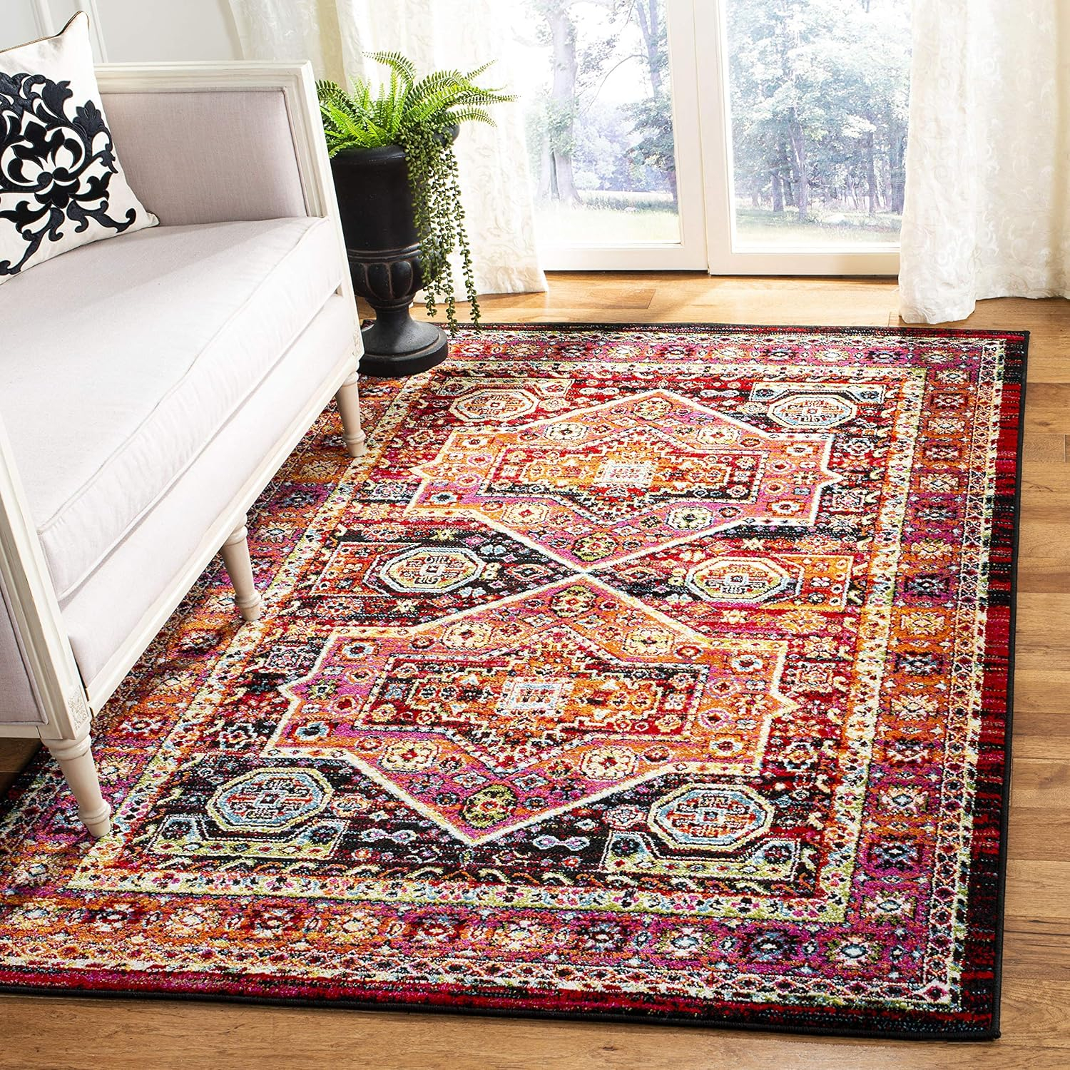 SAFAVIEH Cherokee Kelleigh Oriental Area Rug, Black/Orange, 5'1" x 7'6"