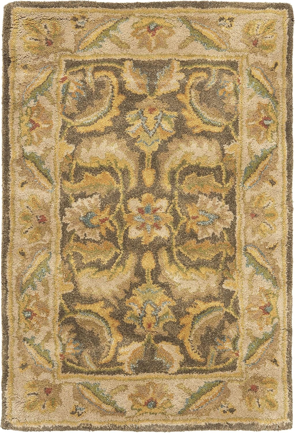 SAFAVIEH Heritage Wight Traditional Wool Area Rug, Green/Beige, 7'6" x 9'6"