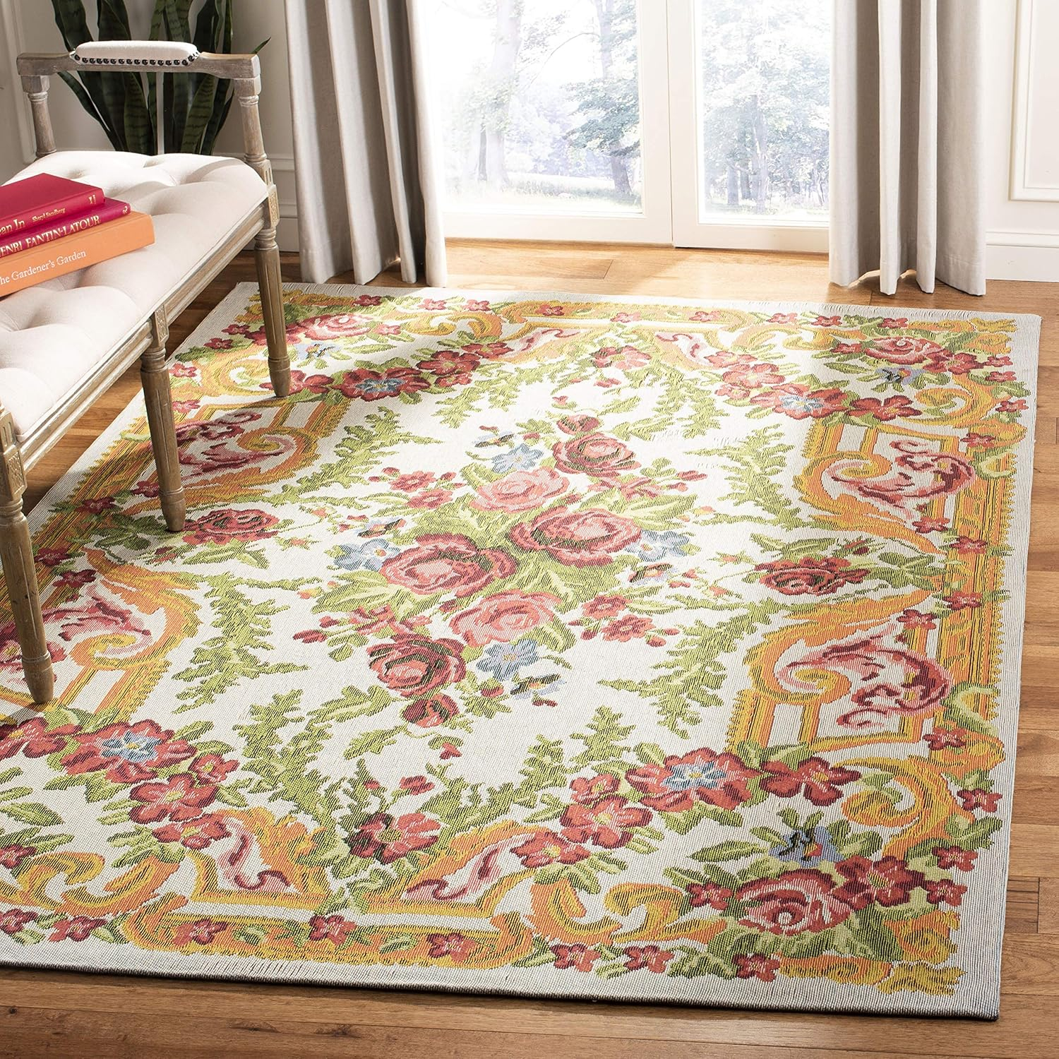 SAFAVIEH Classic Vintage Kyleigh Floral Polyester Area Rug, Ivory/Rose, 8' x 10'