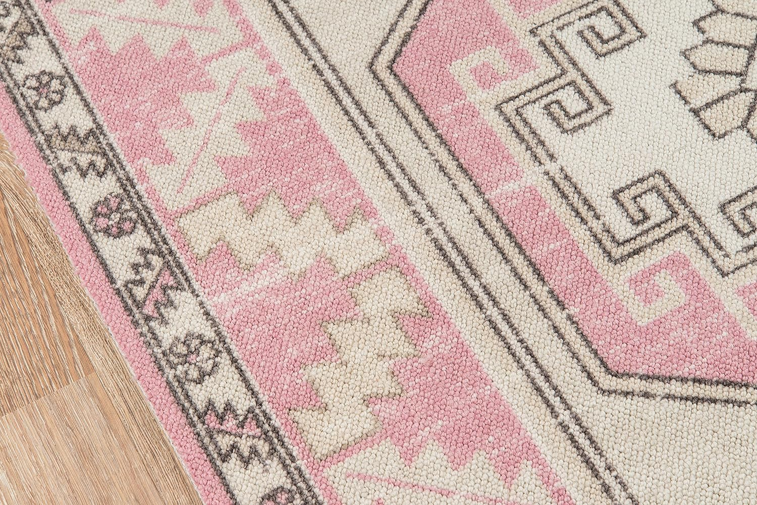 Anatolia Pink Medallion 6'6" x 9' Wool Blend Area Rug