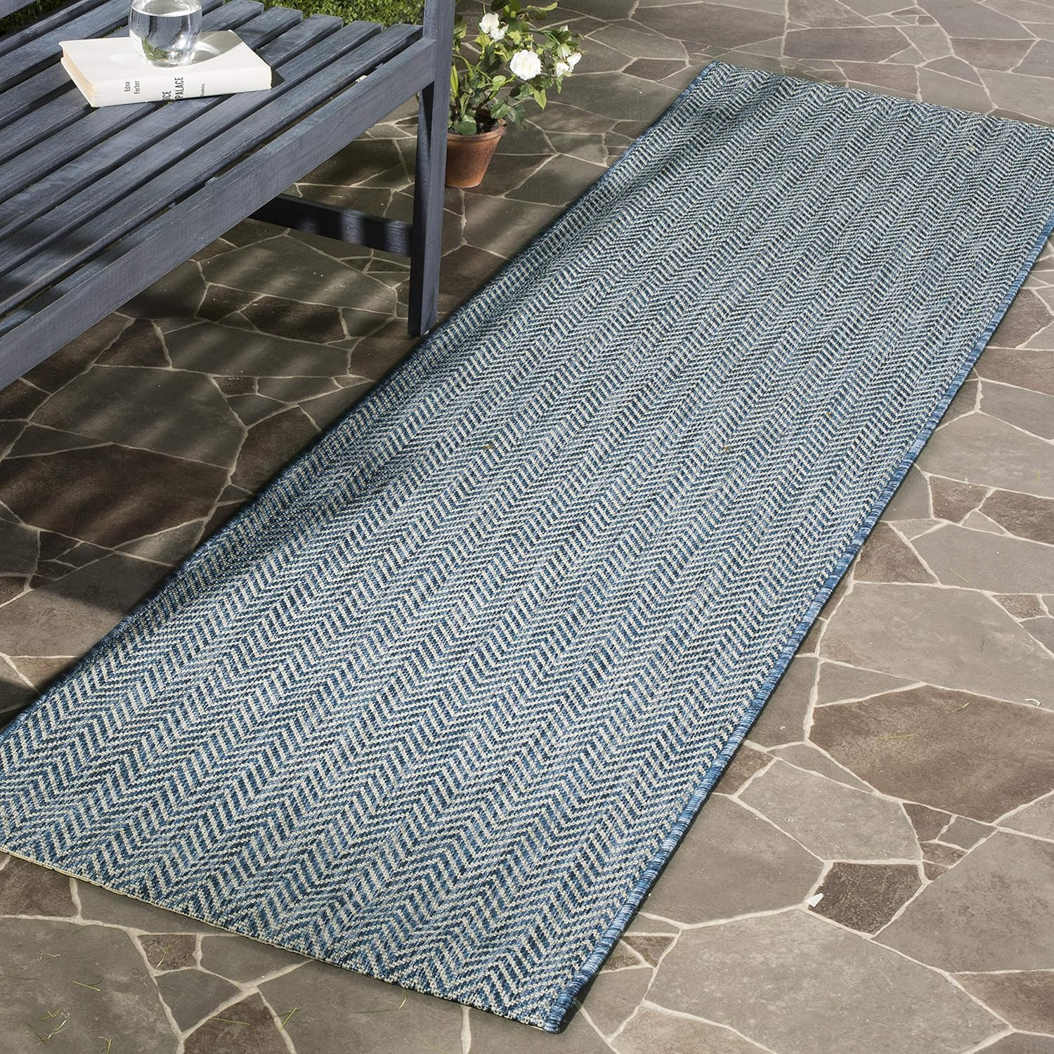 SAFAVIEH Courtyard Blazhe Chevron Indoor/Outdoor Runner Rug, Navy/Grey, 2'3" x 22'