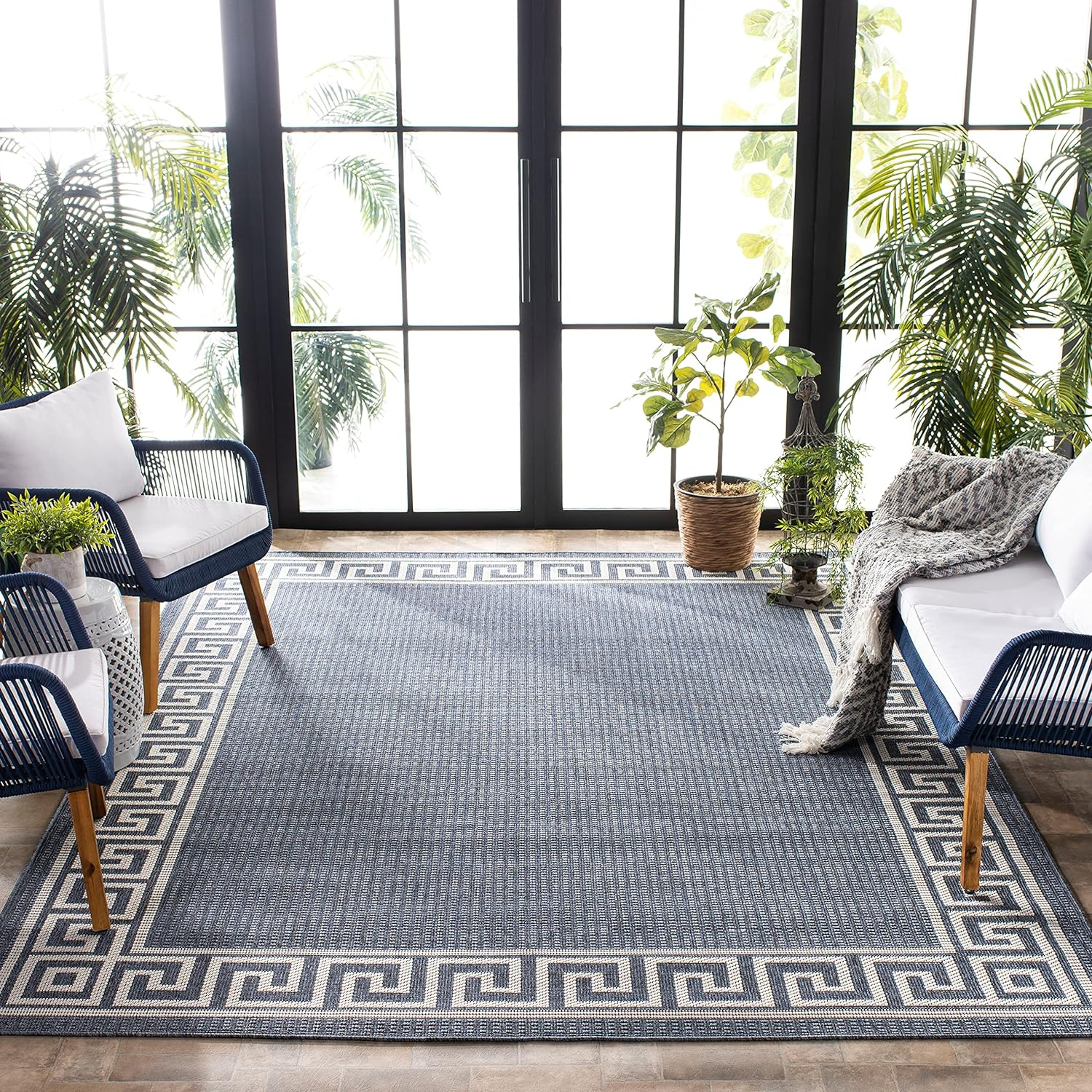 SAFAVIEH Bermuda Isidora Geometric Machine Washable Indoor/Outdoor Area Rug, Dark Blue/Ivory, 8' x 10'
