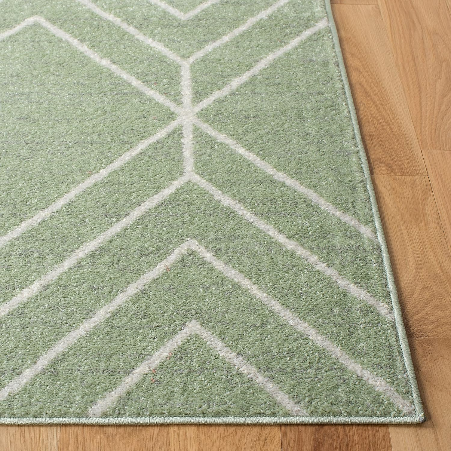 SAFAVIEH Adirondack Caitriona Geometric Runner Rug, Sage/Ivory, 2'6" x 6'