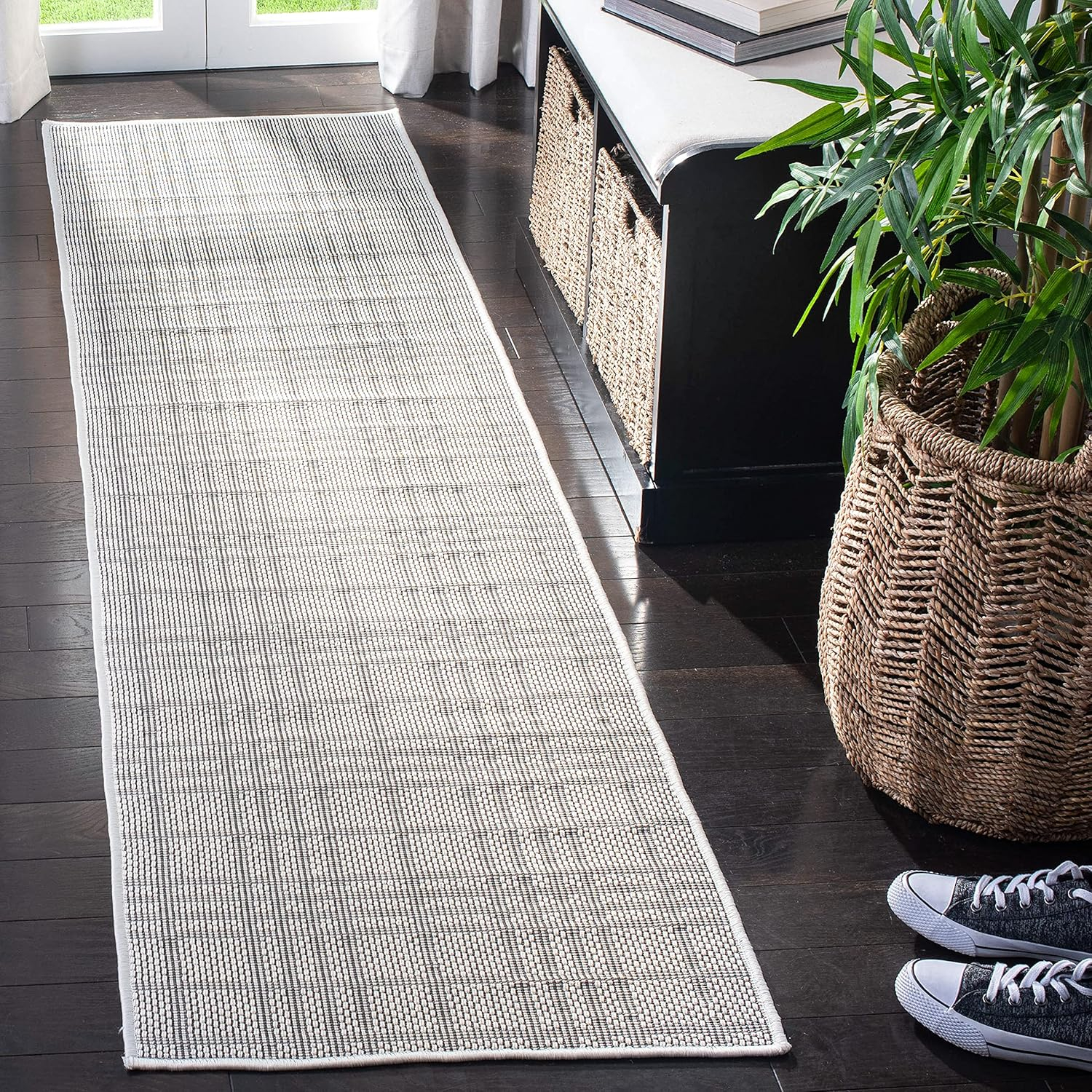 SAFAVIEH Bermuda Lavern Geometric Machine Washable Indoor/Outdoor Runner Rug, Ivory/Light Grey, 2' x 8'