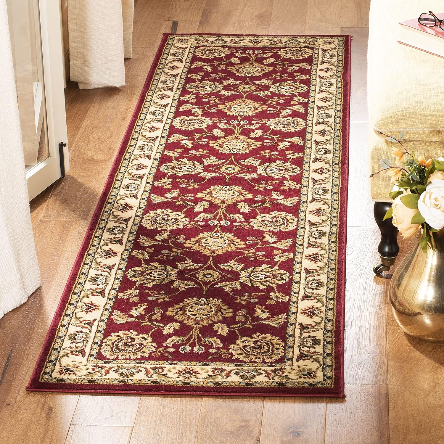 SAFAVIEH Lyndhurst Manuel Traditional Border Runner Rug, Red/Ivory, 2'3" x 8'