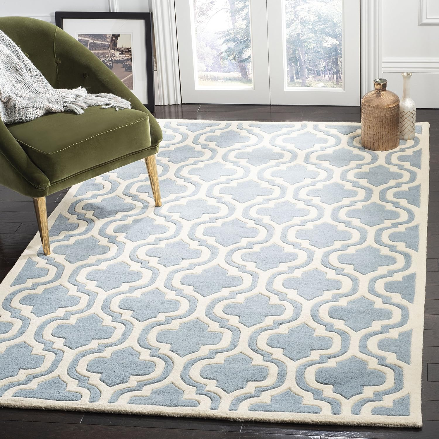 SAFAVIEH Chatham Henry Geometric Quatrefoil Wool Area Rug, Blue/Ivory, 3' x 5'