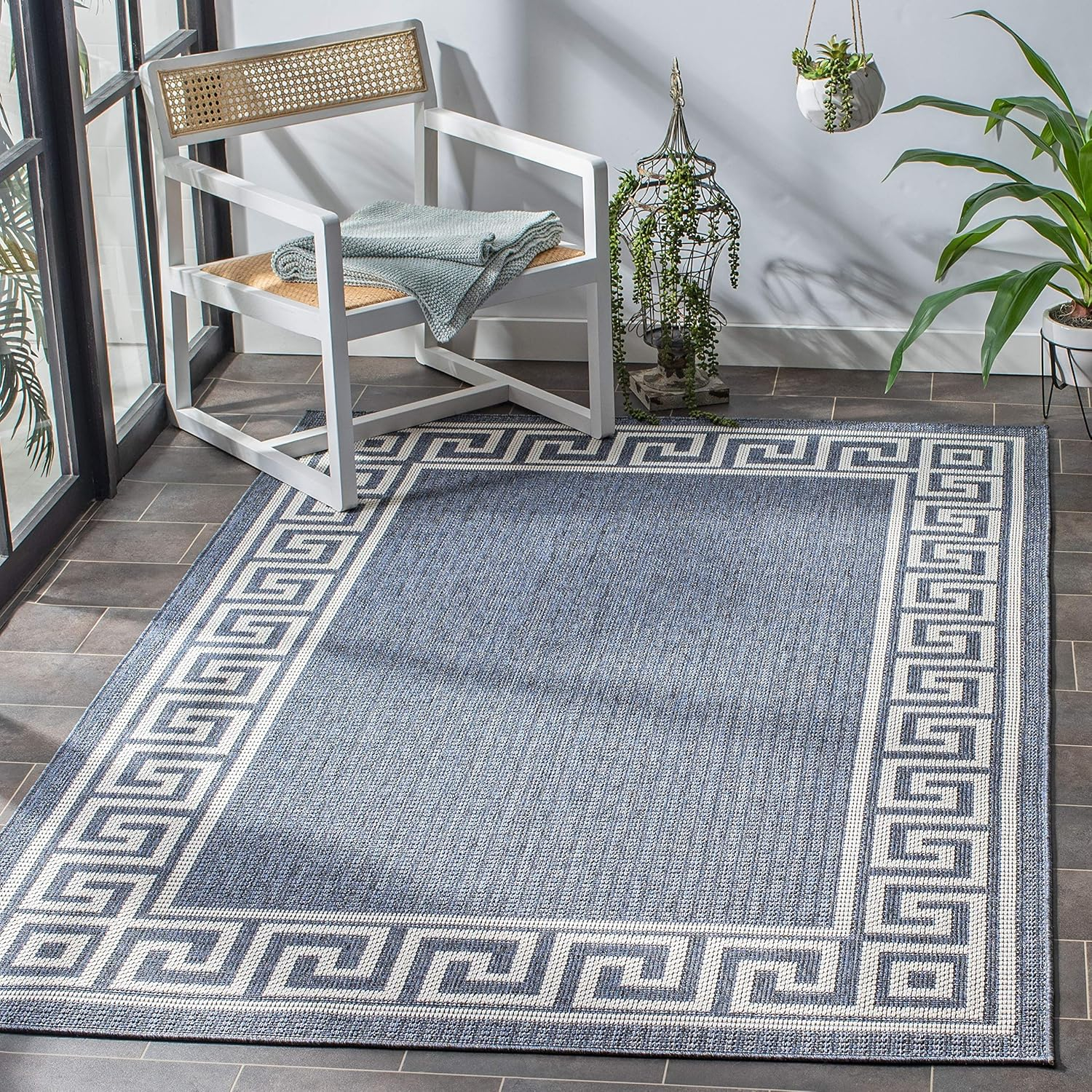 SAFAVIEH Bermuda Isidora Geometric Machine Washable Indoor/Outdoor Area Rug, Dark Blue/Ivory, 8' x 10'