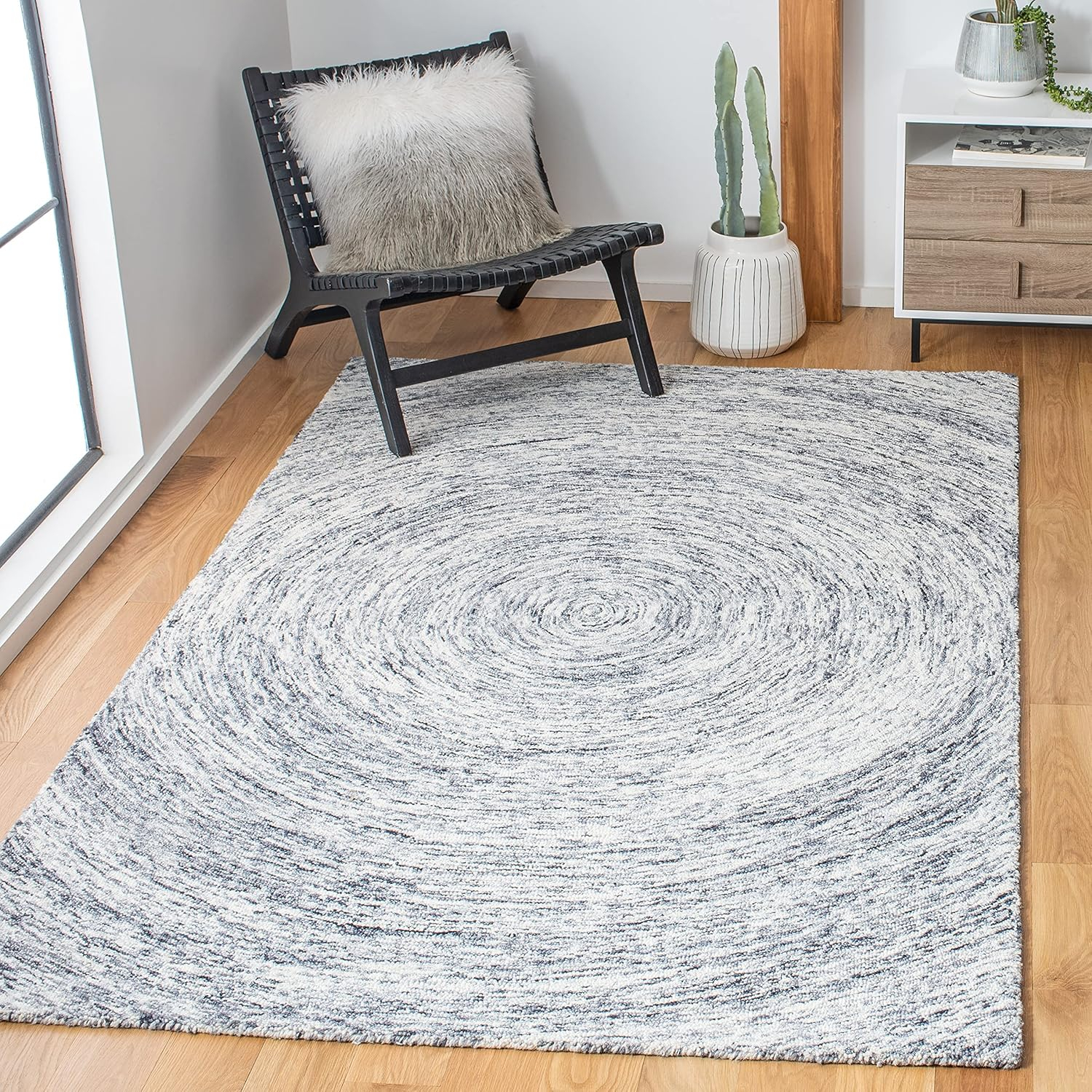 Gray Hand-Tufted Wool 9' x 12' Rectangular Rug