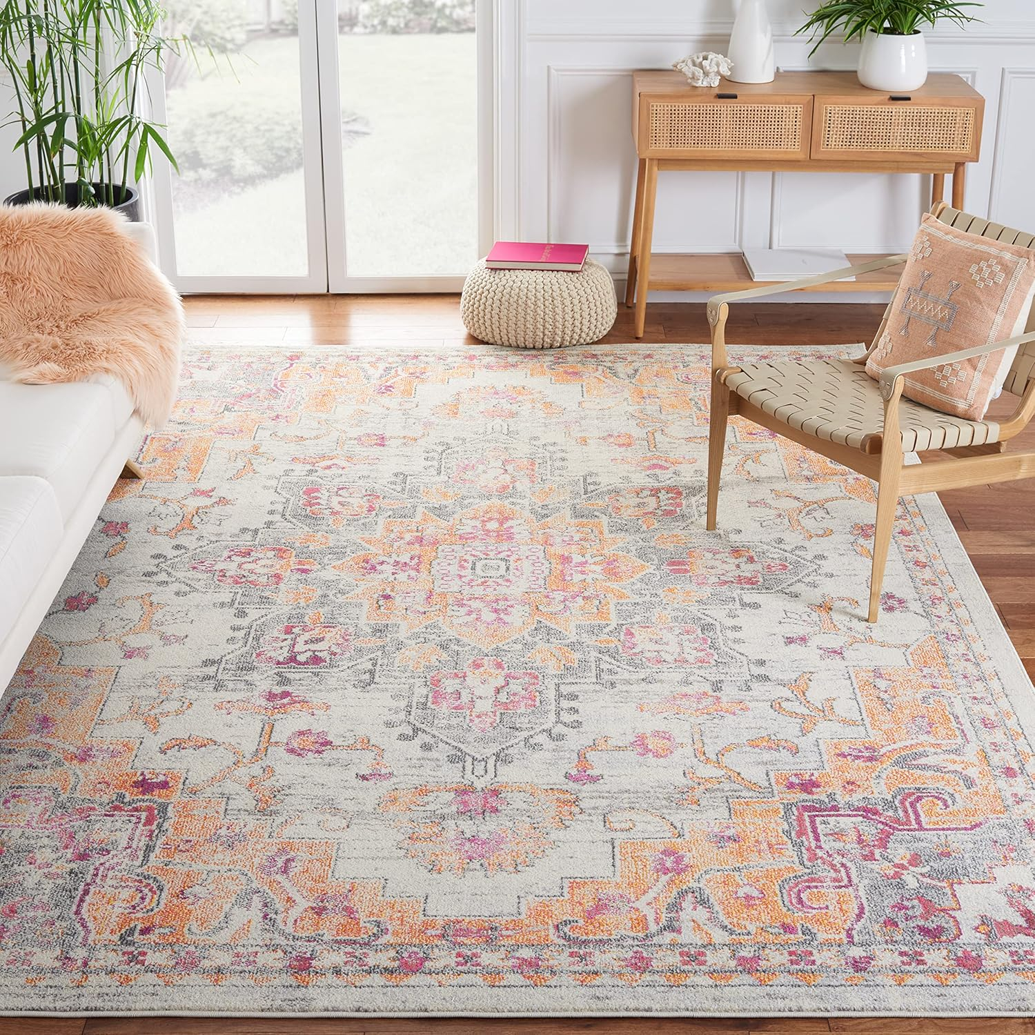 SAFAVIEH Madison Dalia Vintage Traditional Area Rug, Beige/Orange, 9' x 12'