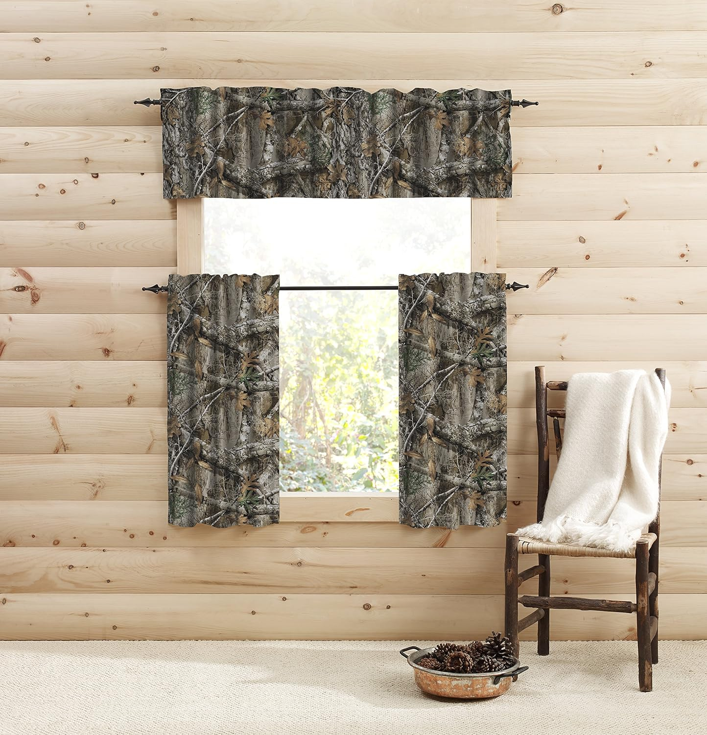 Realtree APX Window Valance 16x60