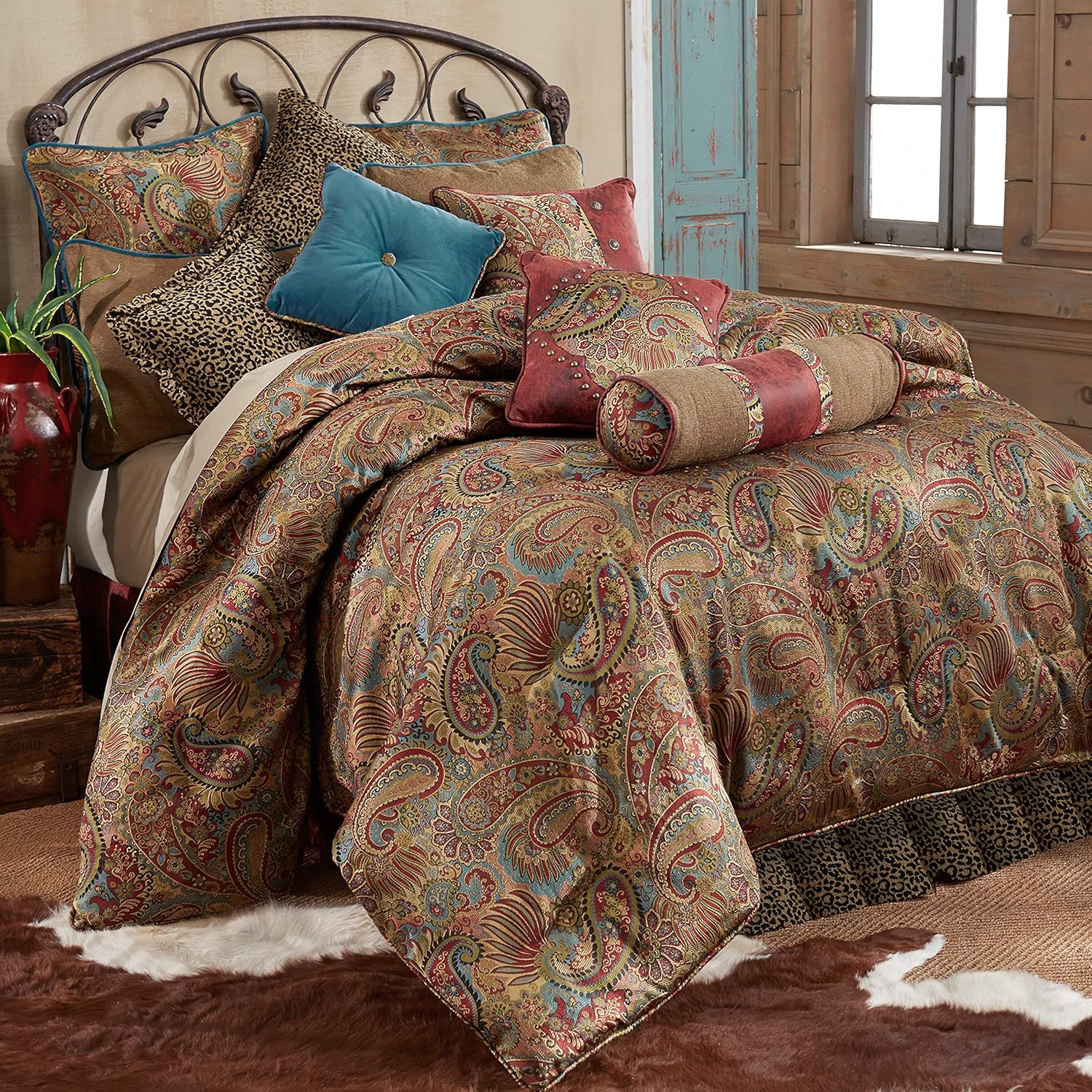 Full Leopard Print Cotton Comforter Set with Paisley Pattern