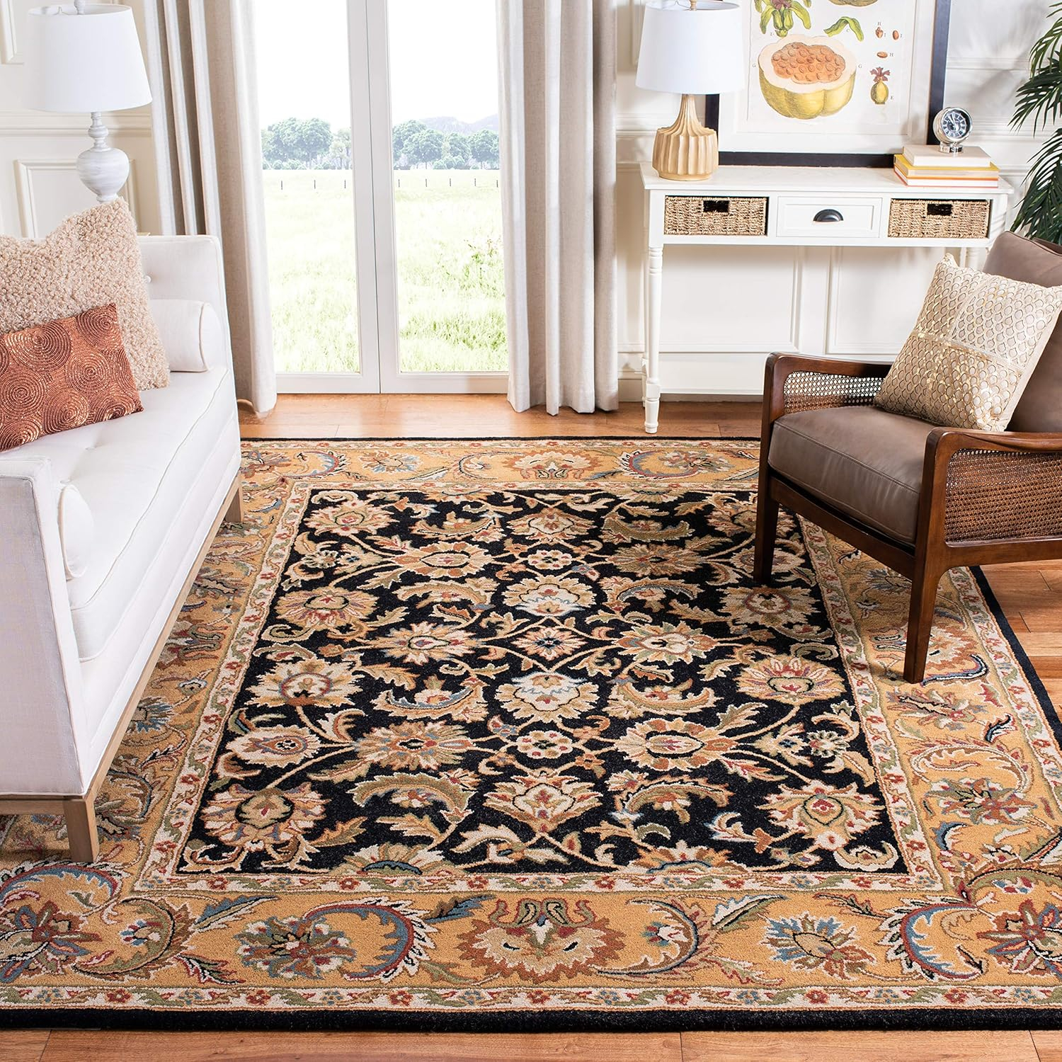 SAFAVIEH Classic Gloria Traditional Wool Area Rug, Black/Gold, 5' x 8'