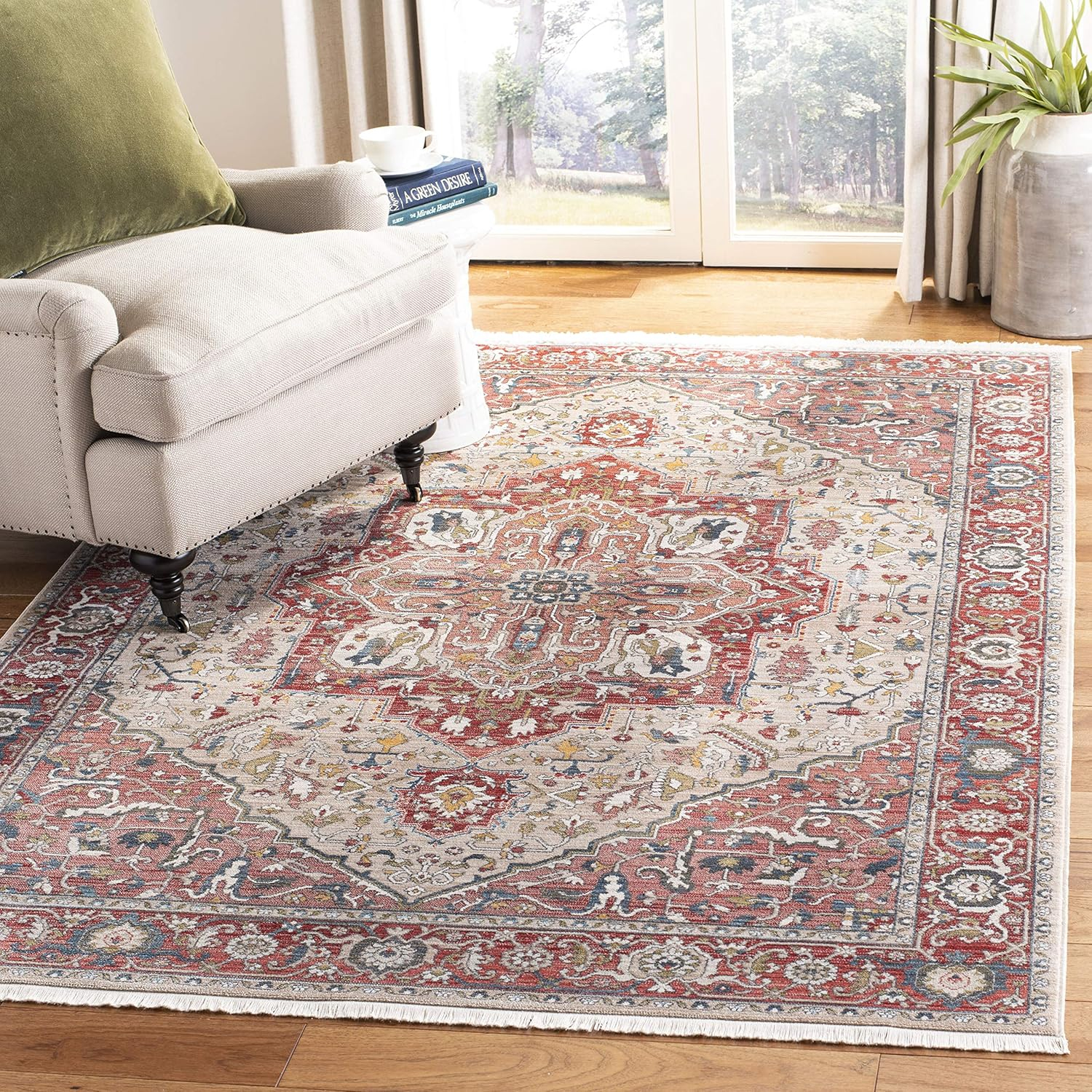 SAFAVIEH Vintage Persian Forrester Floral Bordered Polyester Area Rug, Red/Ivory, 4' x 6'