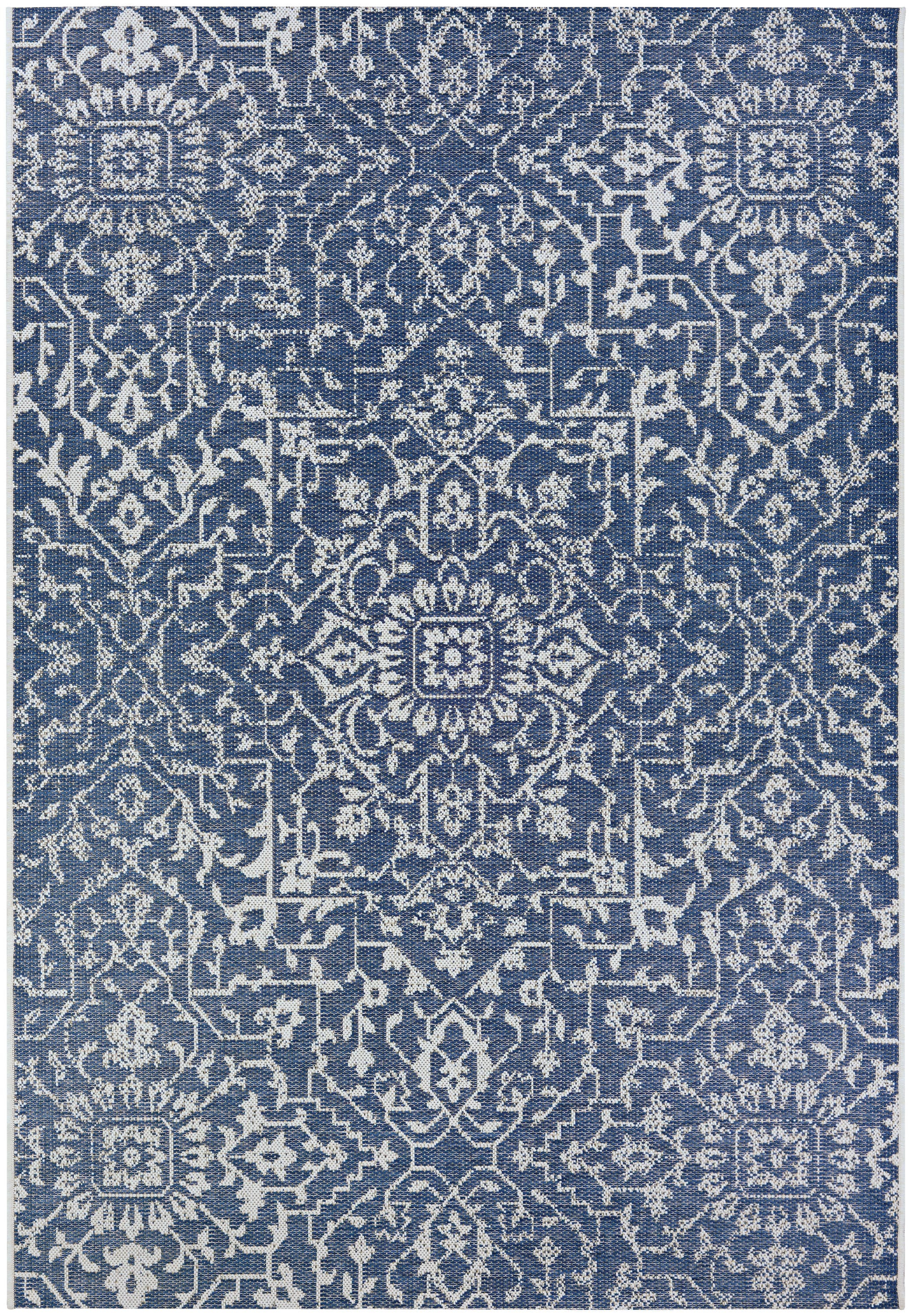 Couristan Monte Carlo Palmette Indoor/Outdoor Area Rug, 3'9" x 5'5", Navy-Ivory