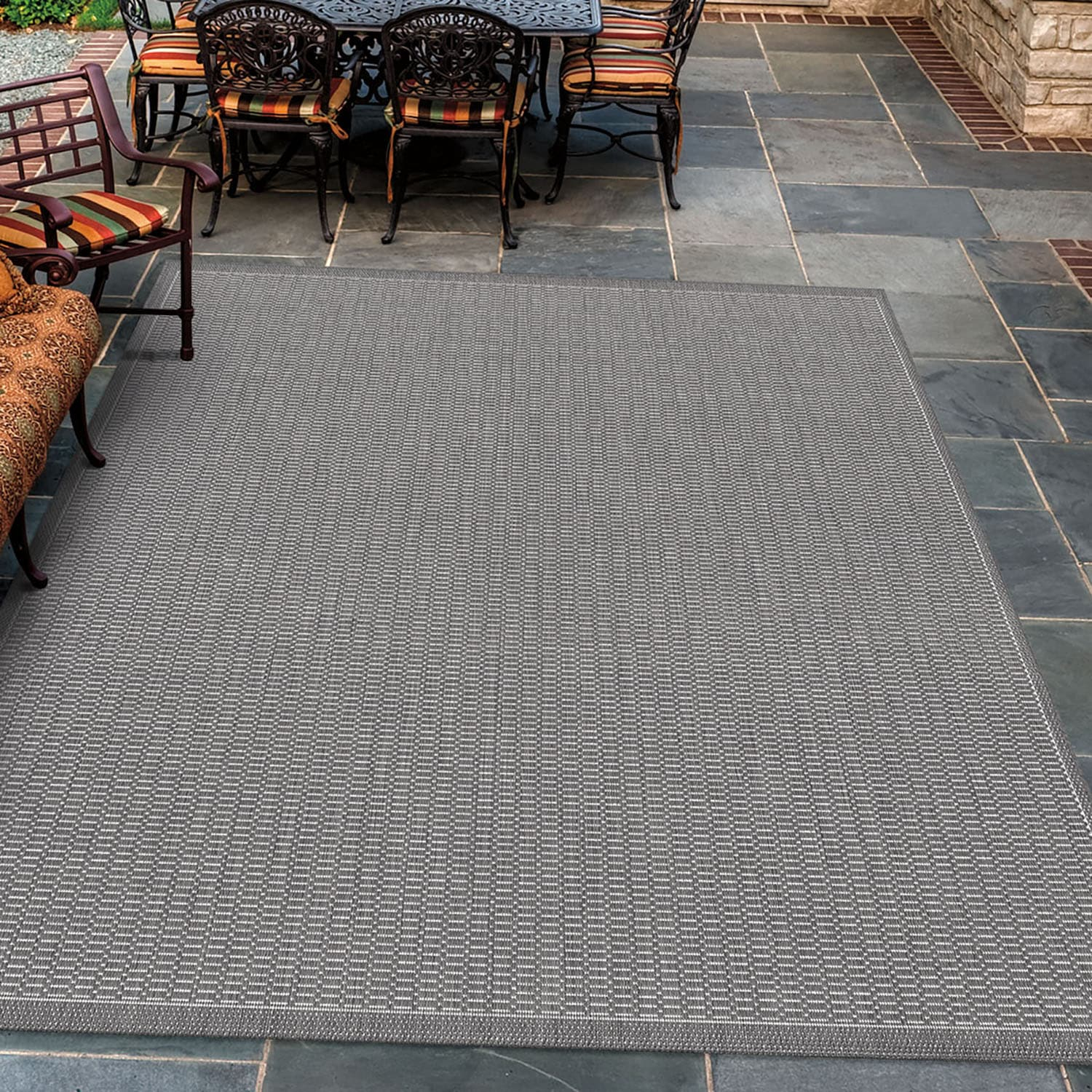 Couristan Recife Saddle Stitch Indoor /Outdoor Area Rug, Grey- White, 2'3" x 11'9" Runner