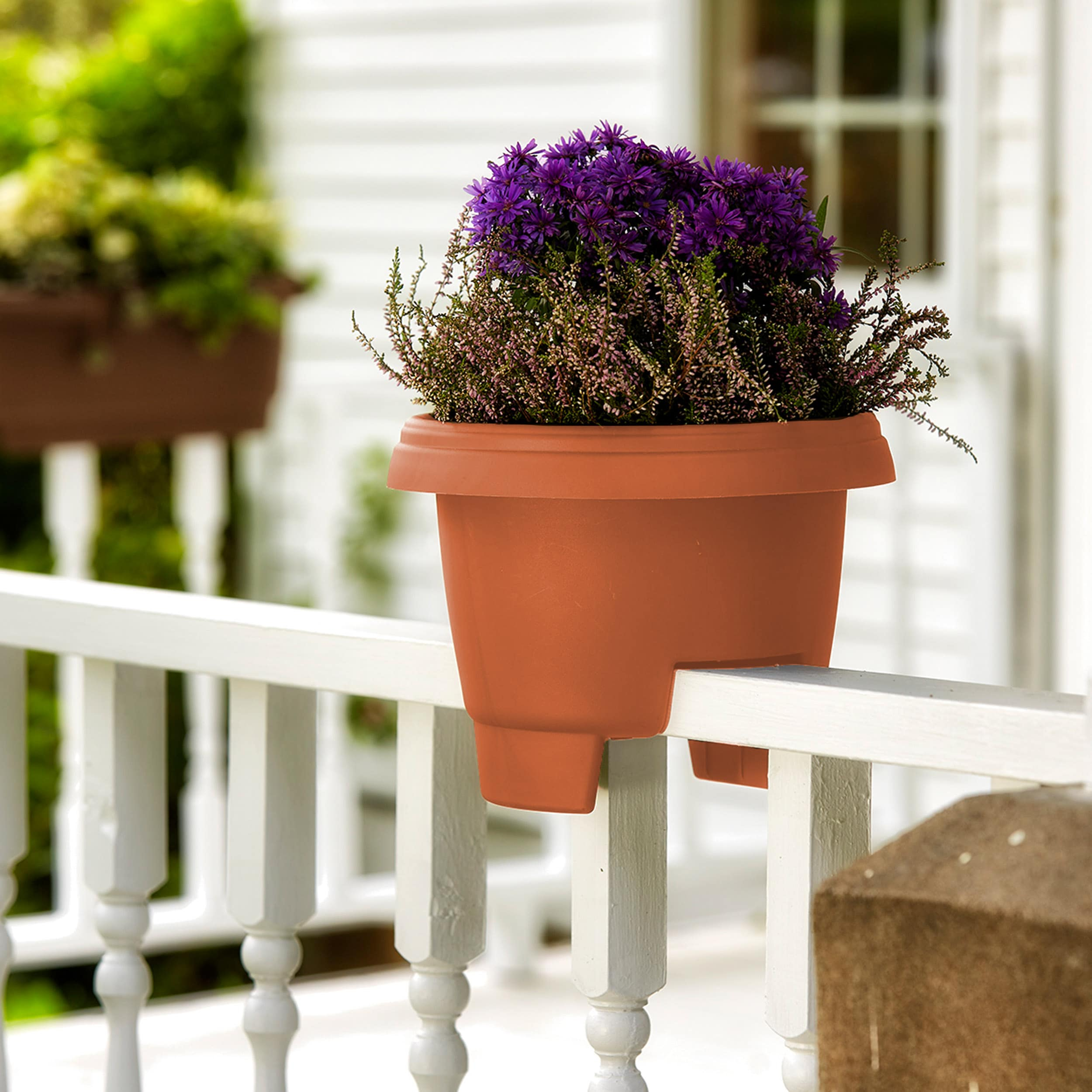 Bloem 12-in Resin Round Deck Rail Round Planter - Terra Cotta Color