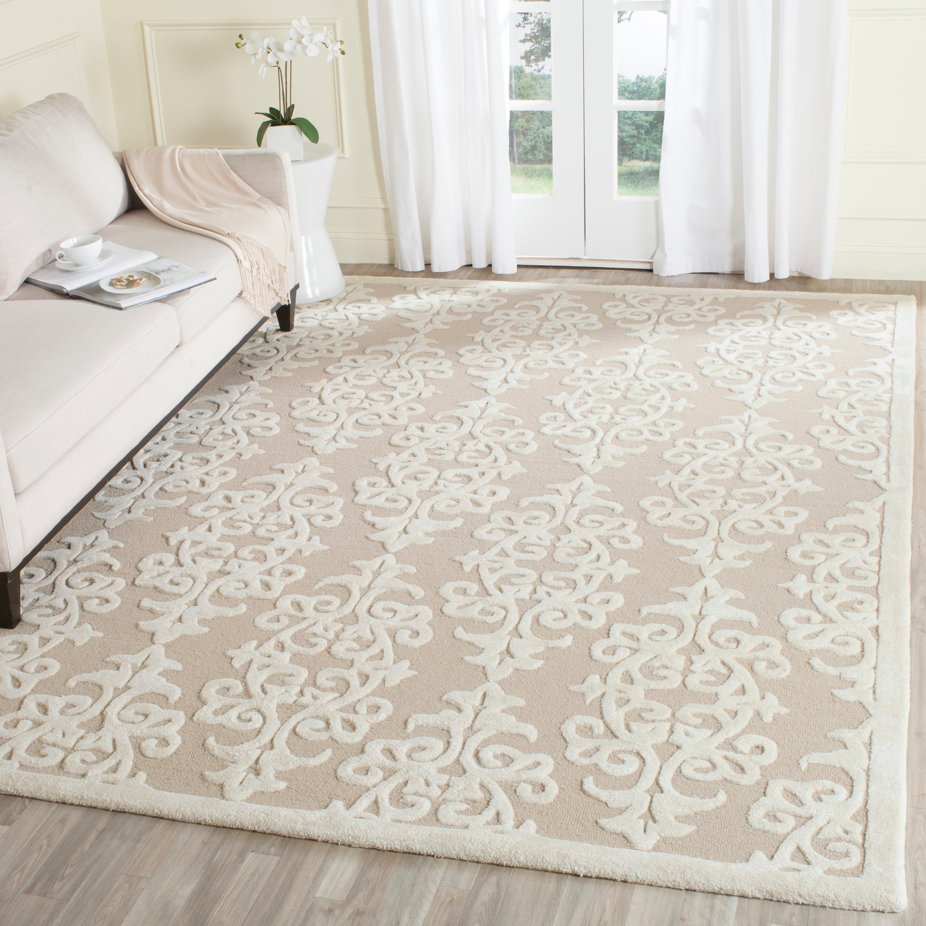 SAFAVIEH Bella Galena Damask Vines Wool Area Rug, Sand/Ivory, 9' x 12'
