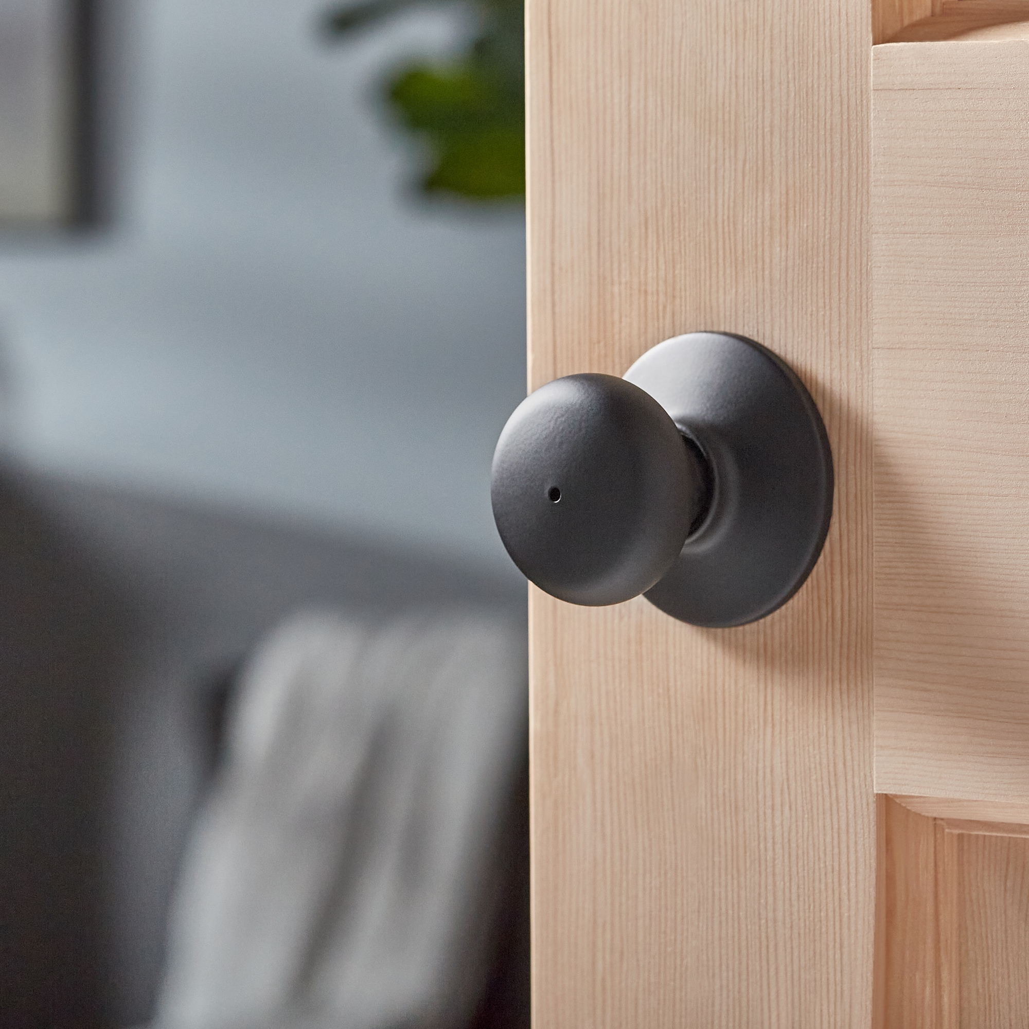 Schlage F-Series Plymouth Matte Black Privacy Knob Right or Left Handed