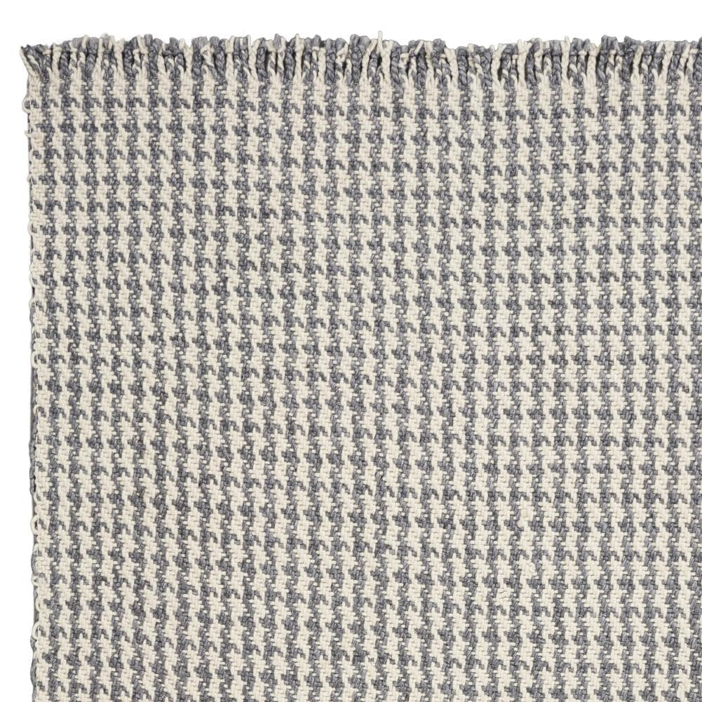5' x 8' Ivory or Grey Plaid Knitted Wool Indoor Area Rug with Fringe