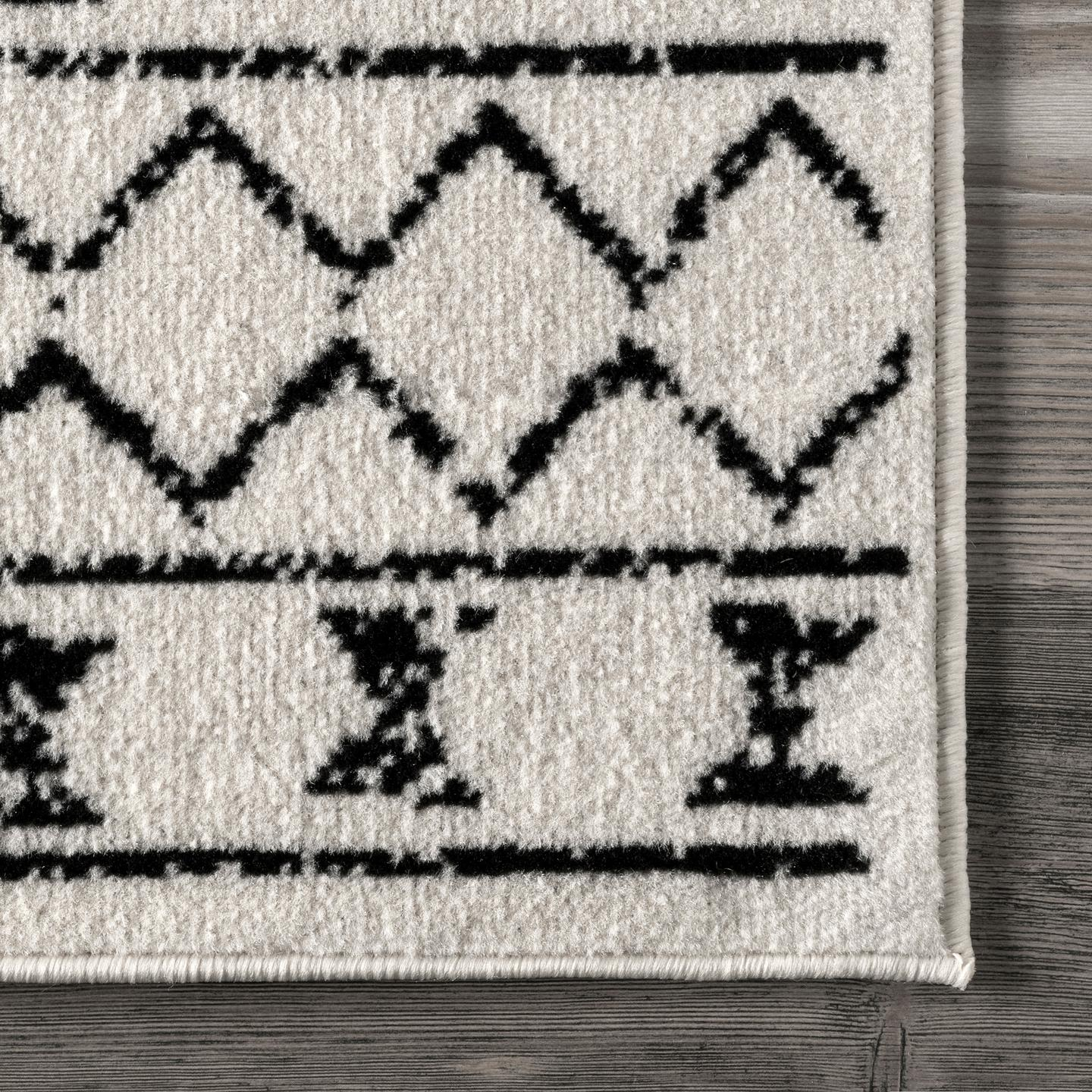 Gray 8' x 10' Rectangular Stain-Resistant Synthetic Area Rug