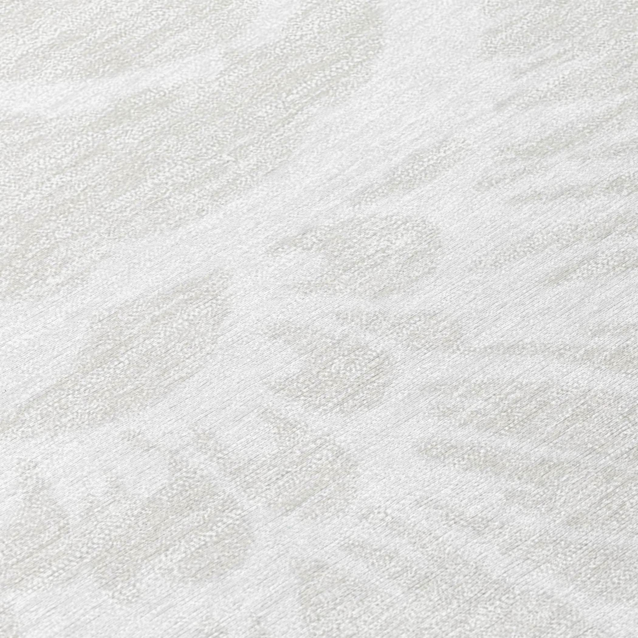 Ivory Floral Synthetic Washable Rectangular Rug 2'6" x 3'10"