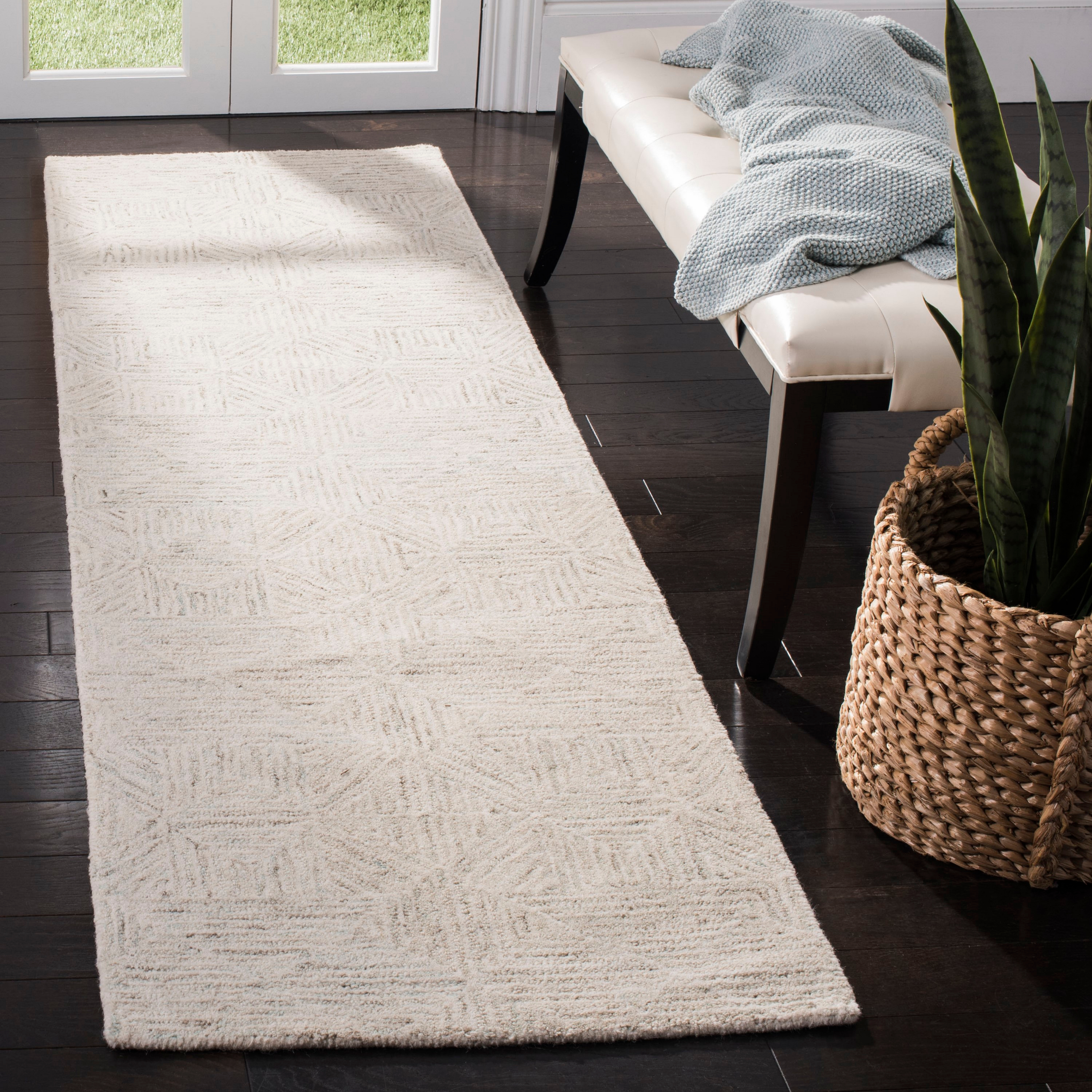 SAFAVIEH Abstract Brock Geometric Runner Rug, Ivory/Light Blue, 2'3" x 6'